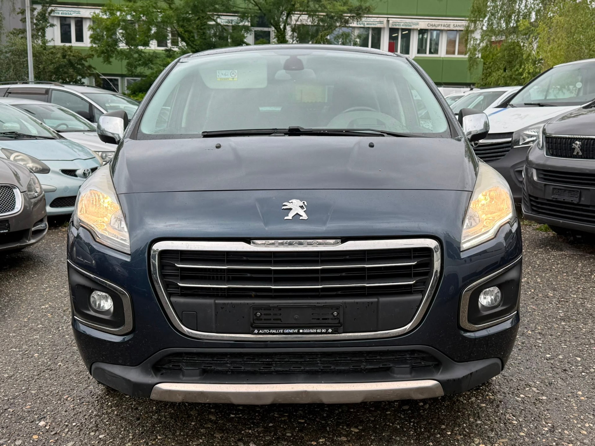 PEUGEOT 3008 1.6 HDI Business automatique-image-0