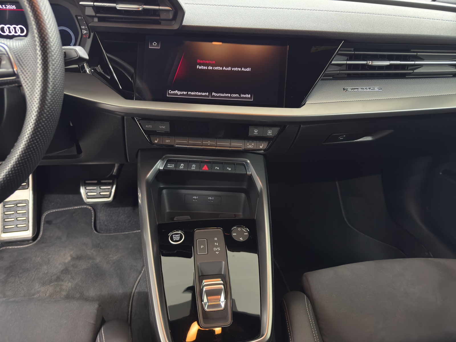 AUDI A3 Sportback 40 TFSI S line quattro S-tronic-image-10