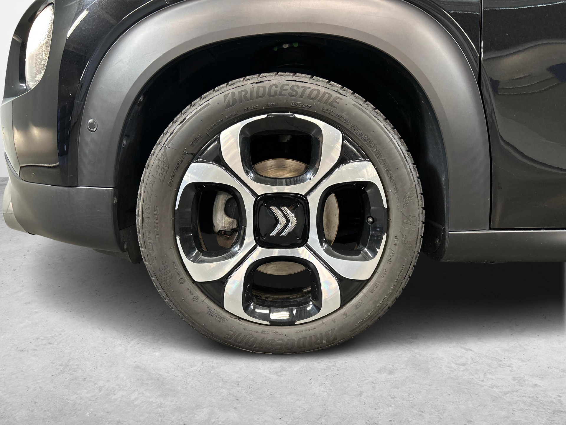 CITROEN C3 Aircross 1.2 PureTech 110 Shine-image-11