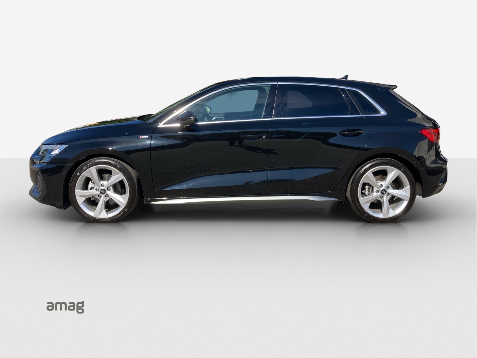AUDI A3 Sportback 35 TFSI S line S-tronic-image-1