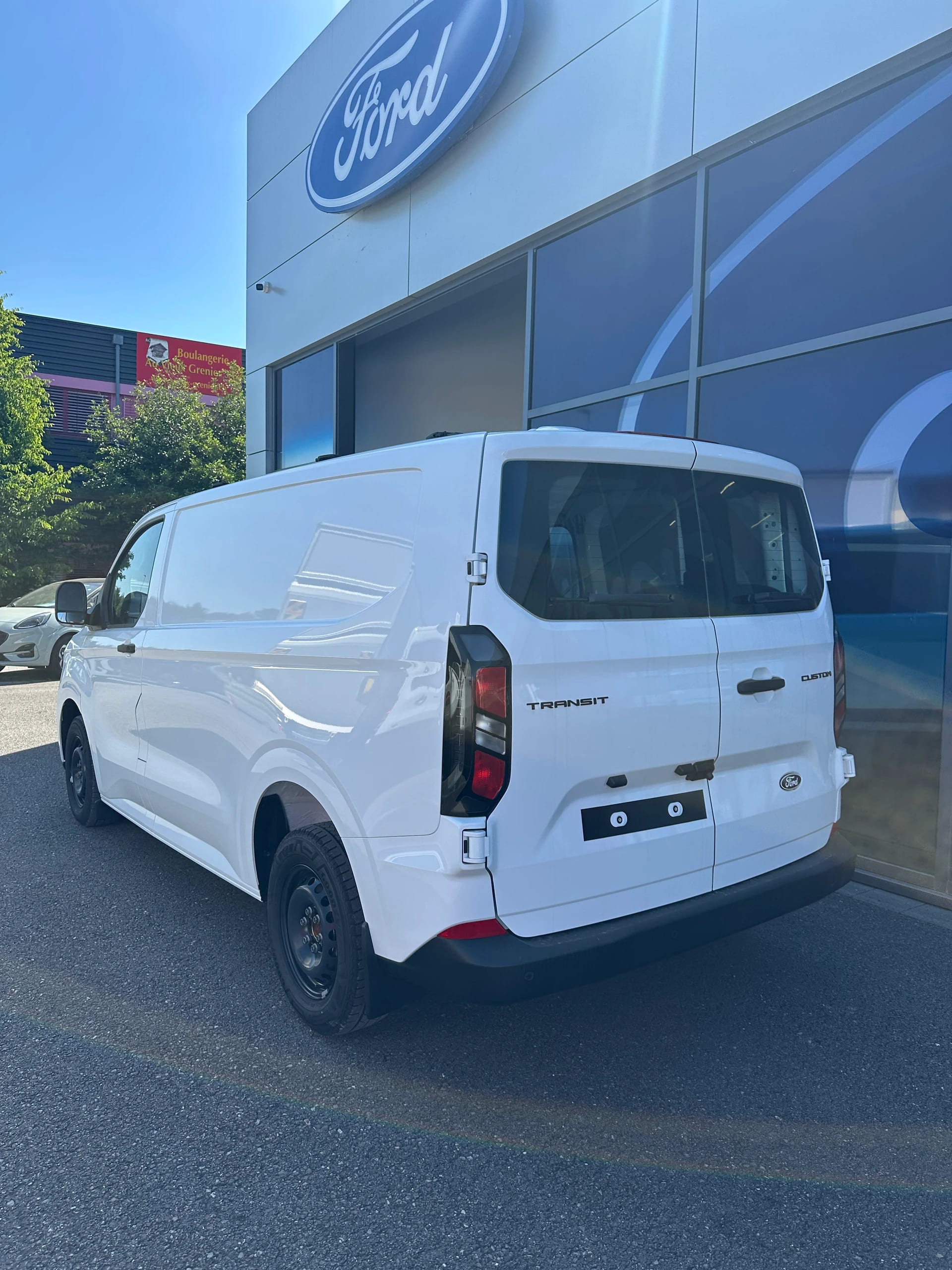 FORD Transit Custom Van 320 L1 2.0 EcoBl Trend/136CV/Aut.-image-3