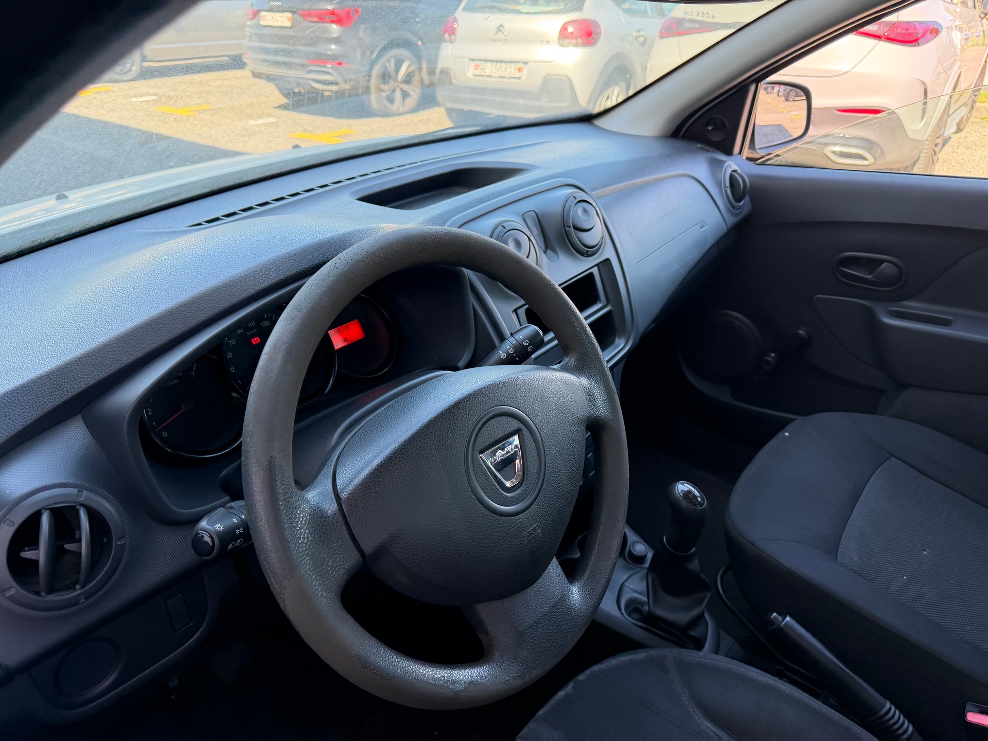 DACIA Sandero 1.2 Ambiance-image-7