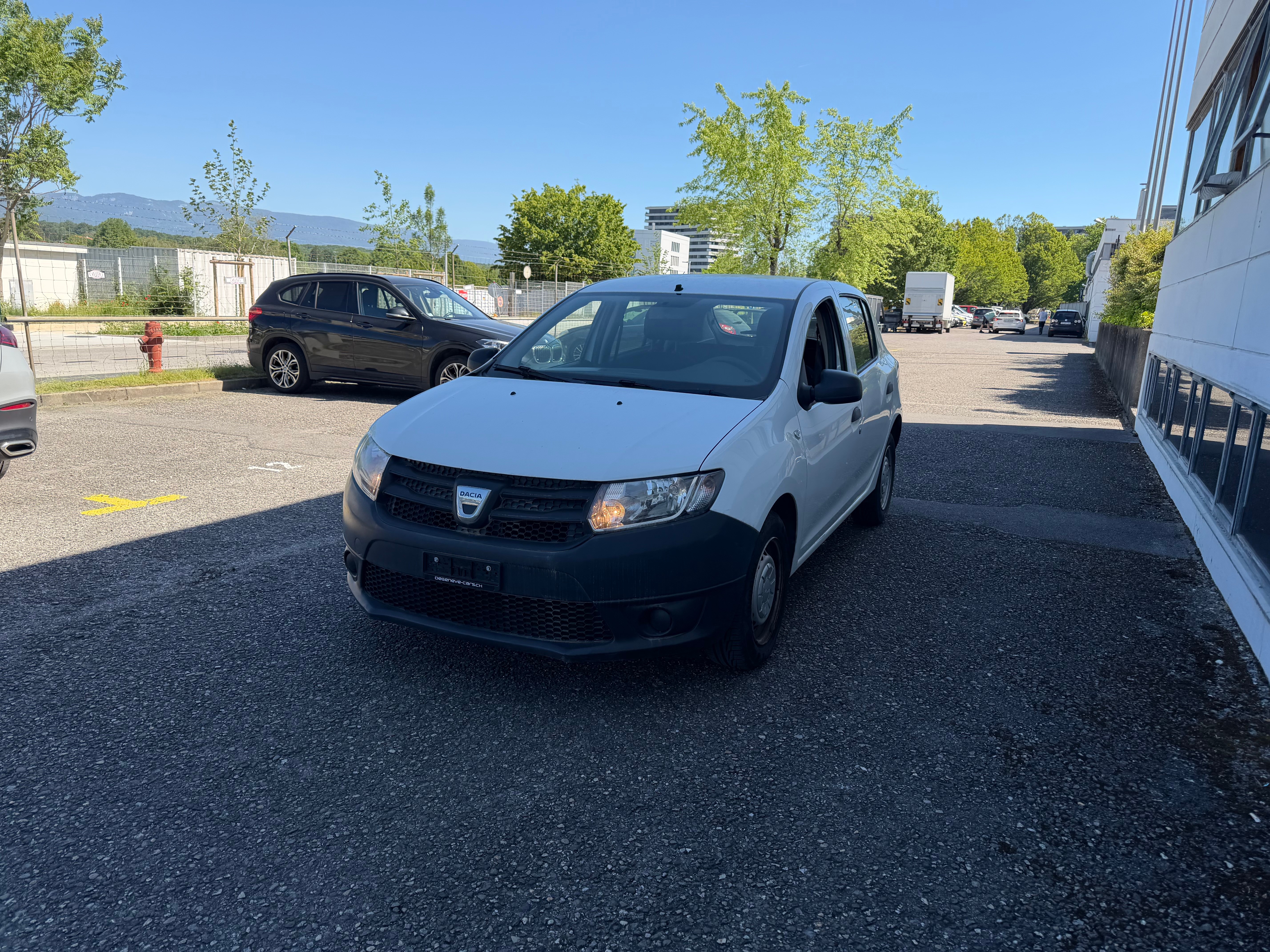 Car photo