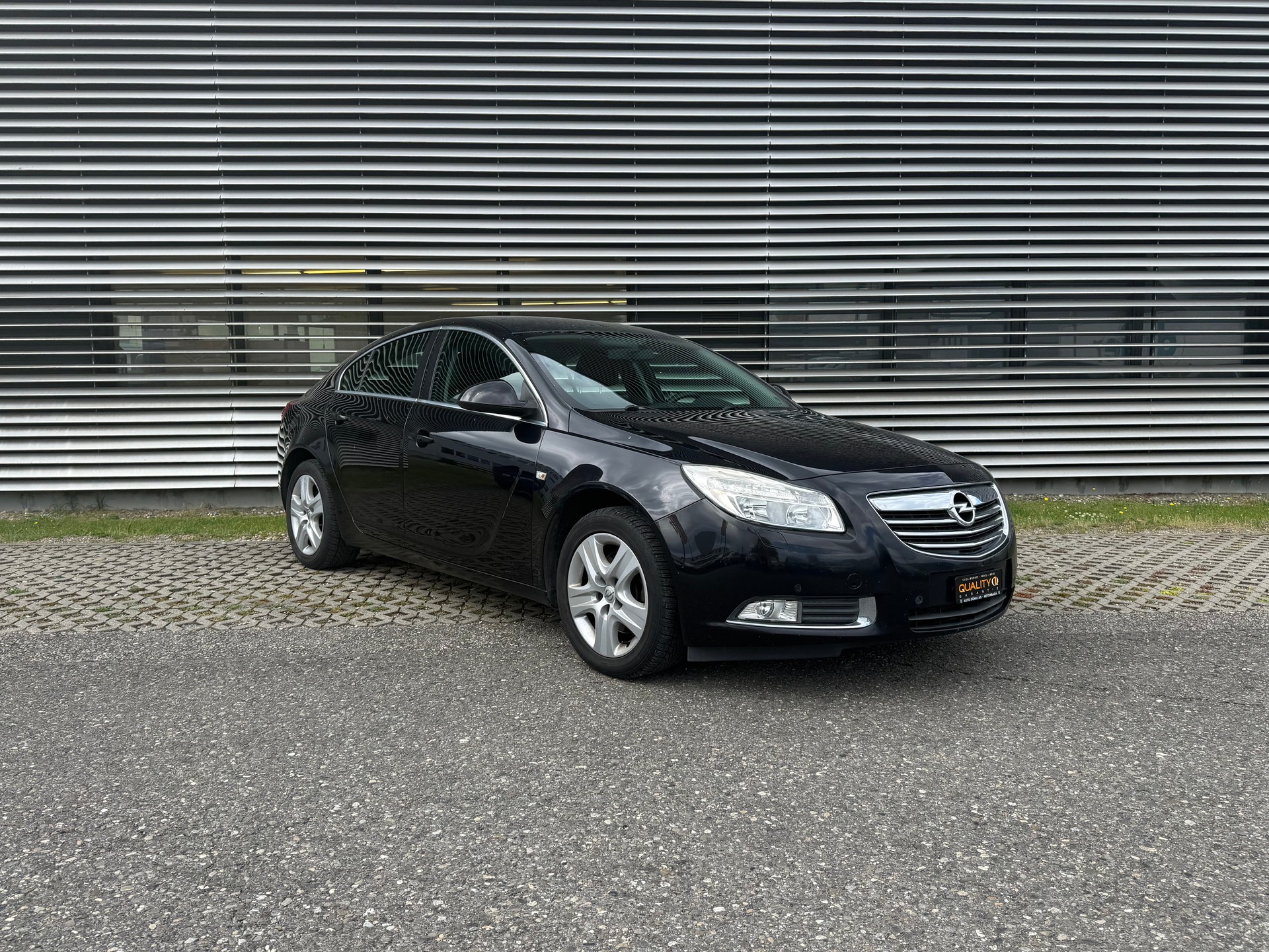 OPEL Insignia 2.0 Turbo Cosmo Automatic-image-4
