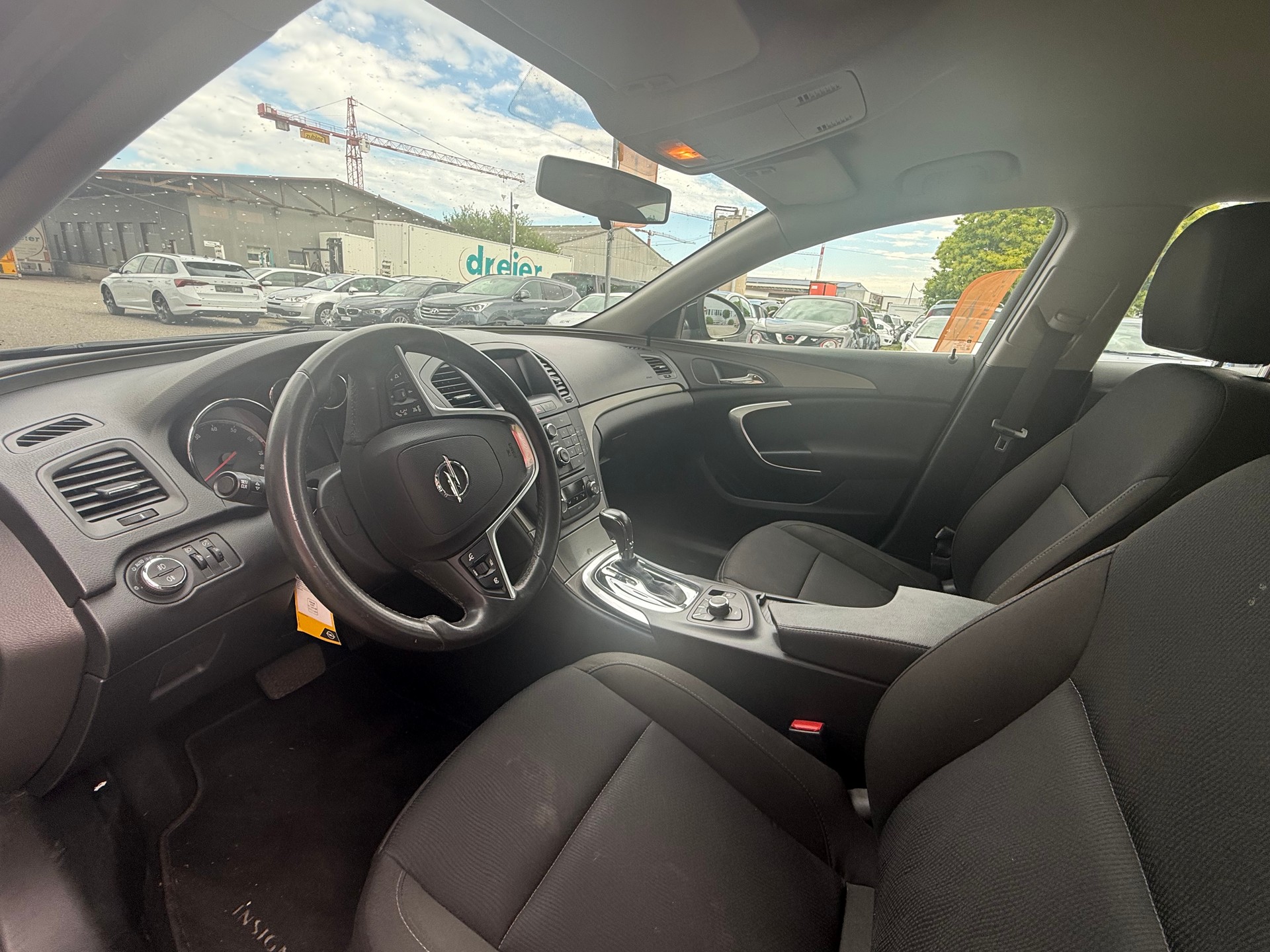 OPEL Insignia 2.0 Turbo Cosmo Automatic-image-9