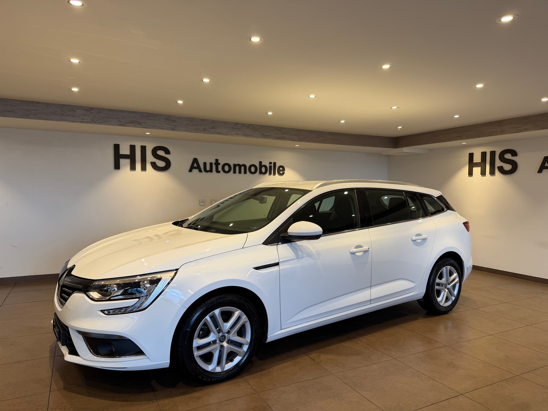 RENAULT Mégane Grandtour 1.5 Blue dCi Business EDC-showroom-element-1