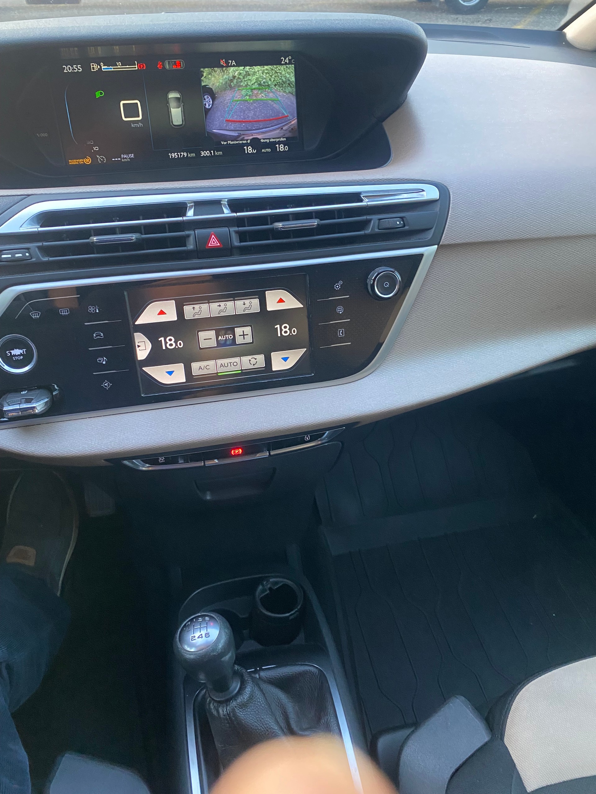 CITROEN C4 Picasso 1.6i 16V THP Exclusive-image-7