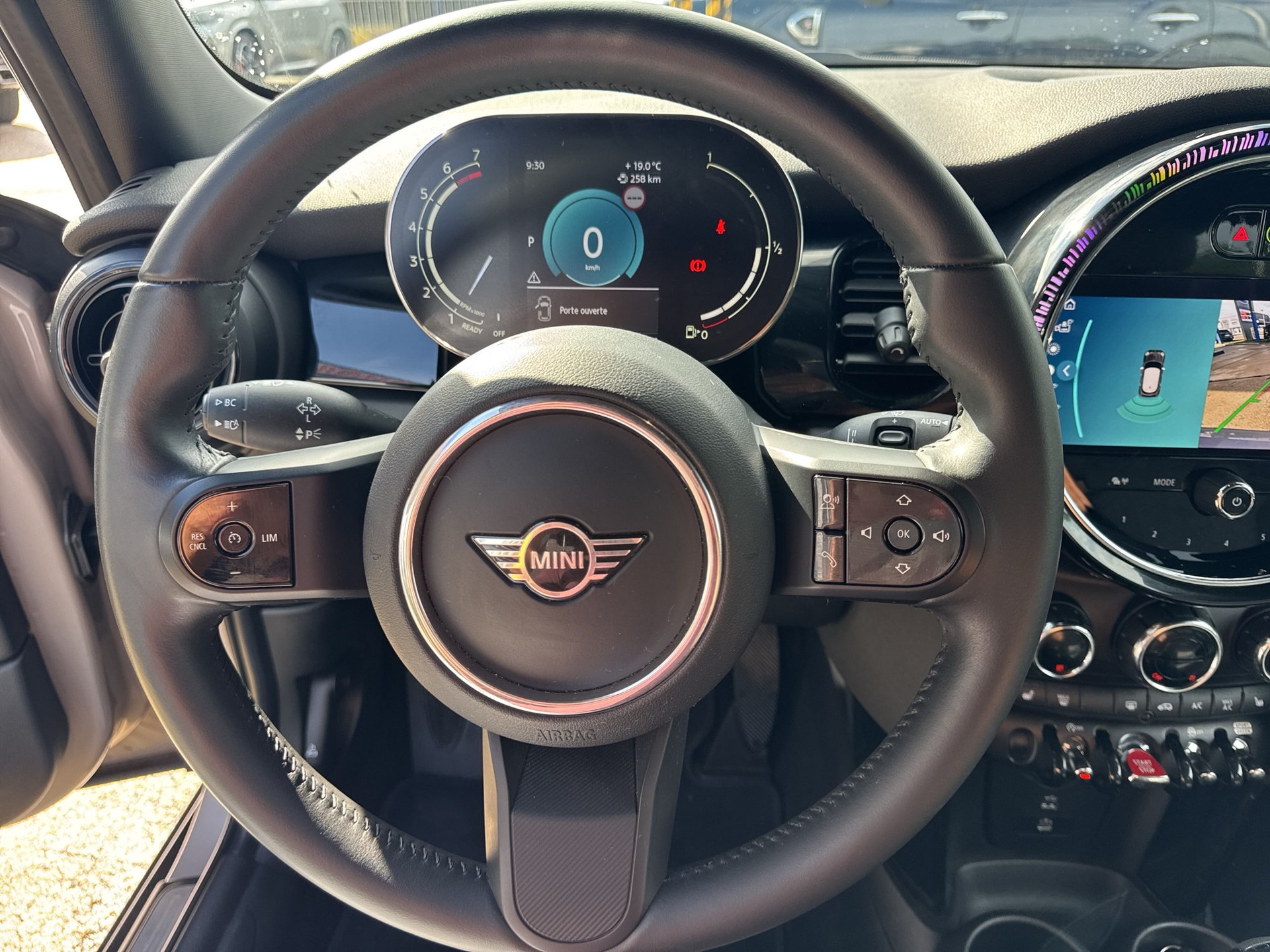 MINI Cooper Steptronic DKG-image-11