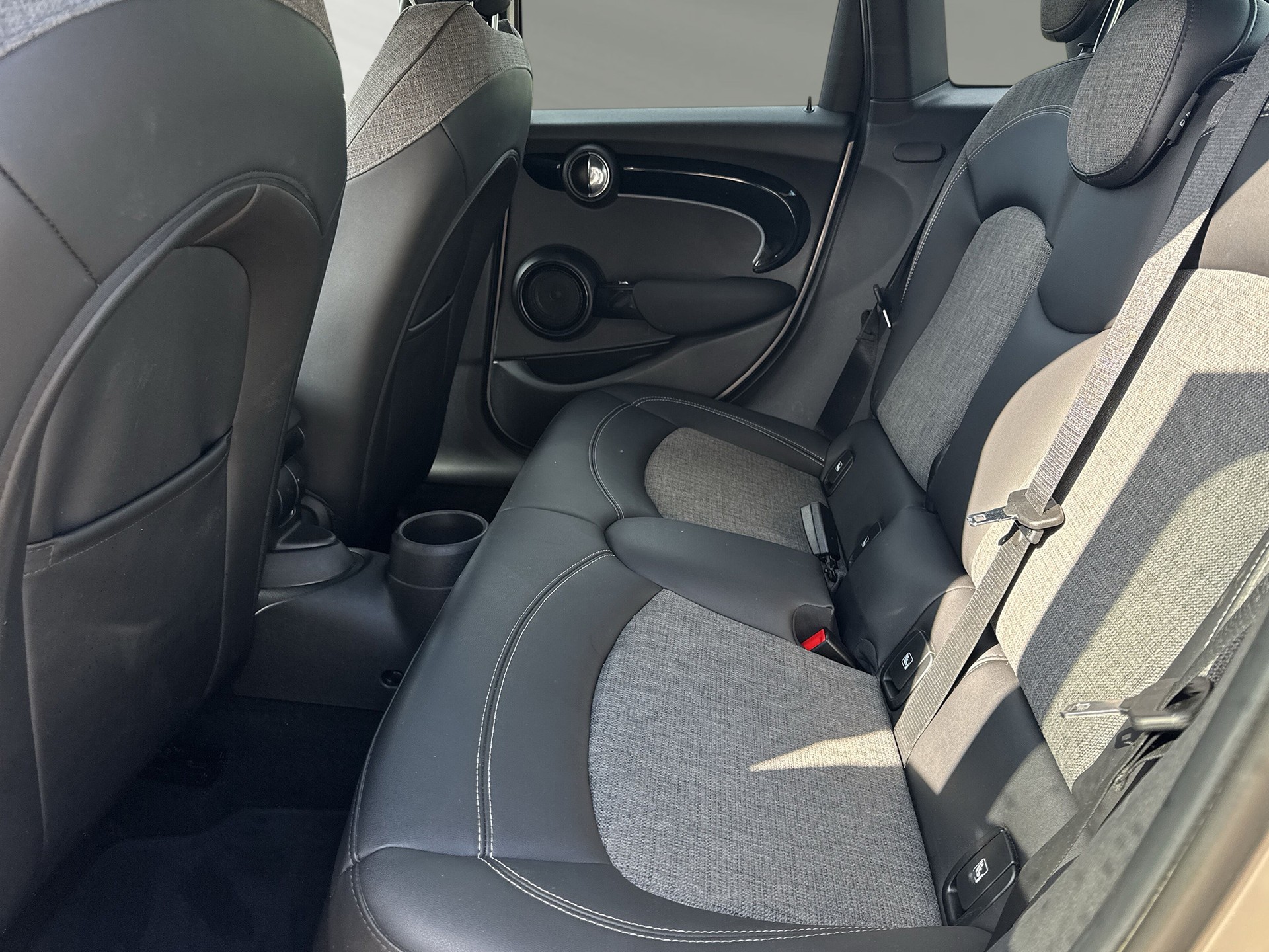 MINI Cooper Steptronic DKG-image-6