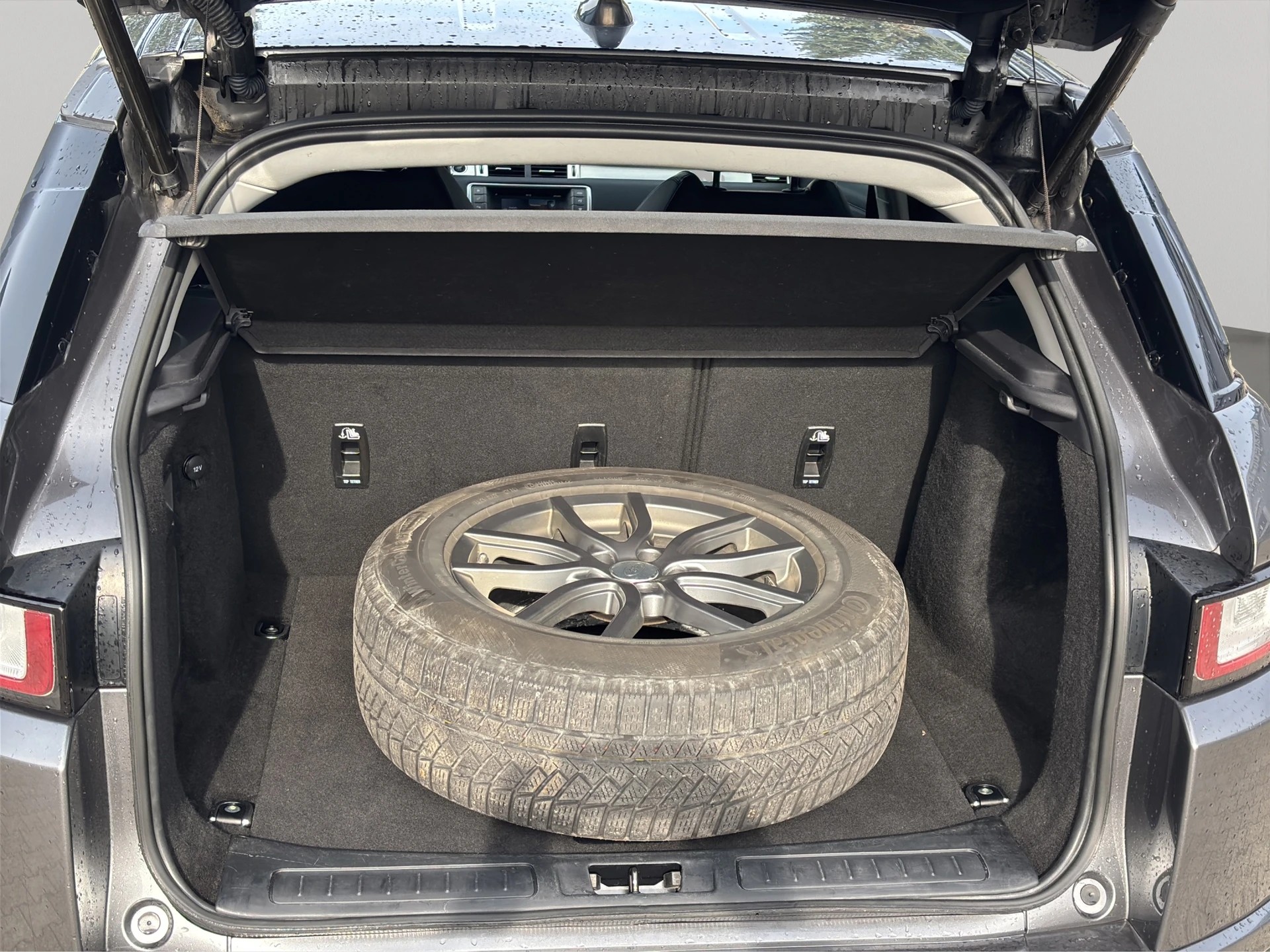 LAND ROVER Range Rover Evoque 2.0 TD4 SE Dynamc AT9-image-5
