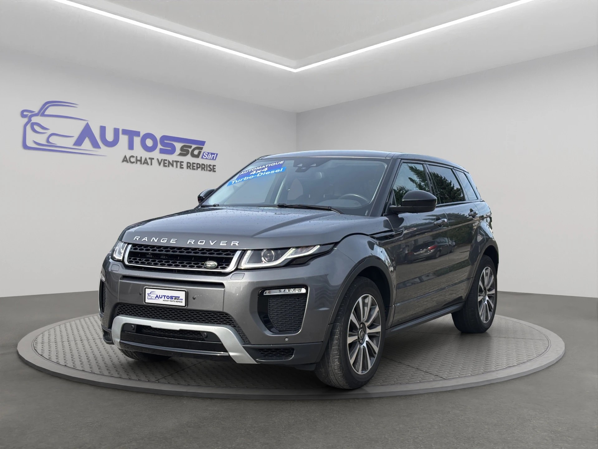 LAND ROVER Range Rover Evoque 2.0 TD4 SE Dynamc AT9