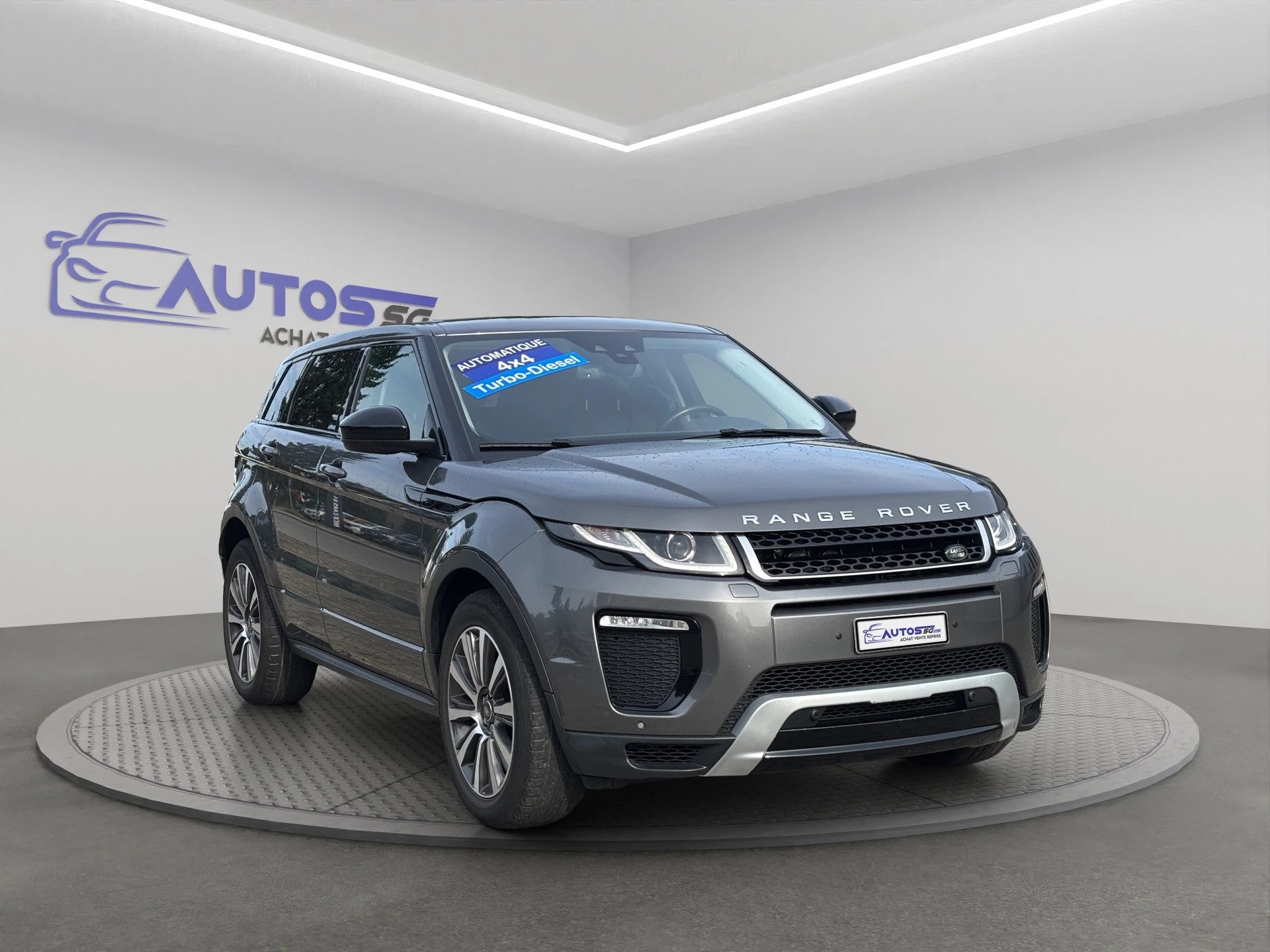 LAND ROVER Range Rover Evoque 2.0 TD4 SE Dynamc AT9-image-1