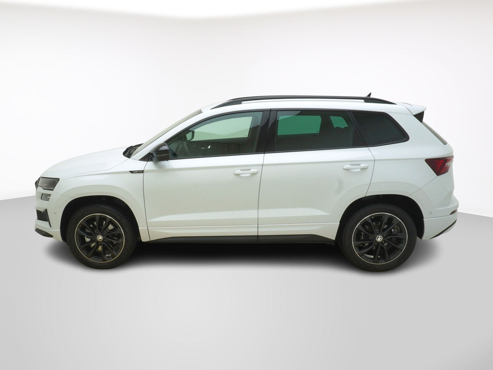 SKODA Karoq 1.5 TSI SportLine DSG-image-1