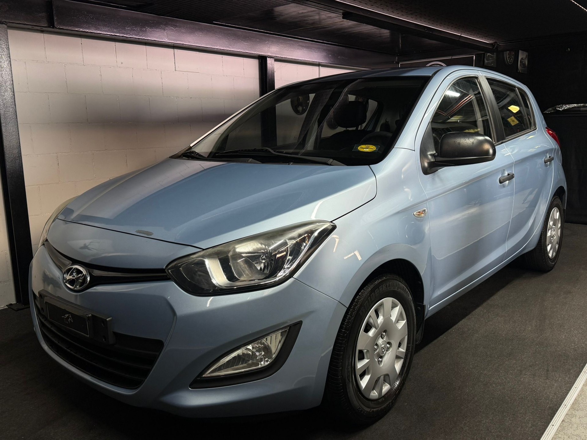 HYUNDAI i20 1.2 Comfort-showroom-element-1