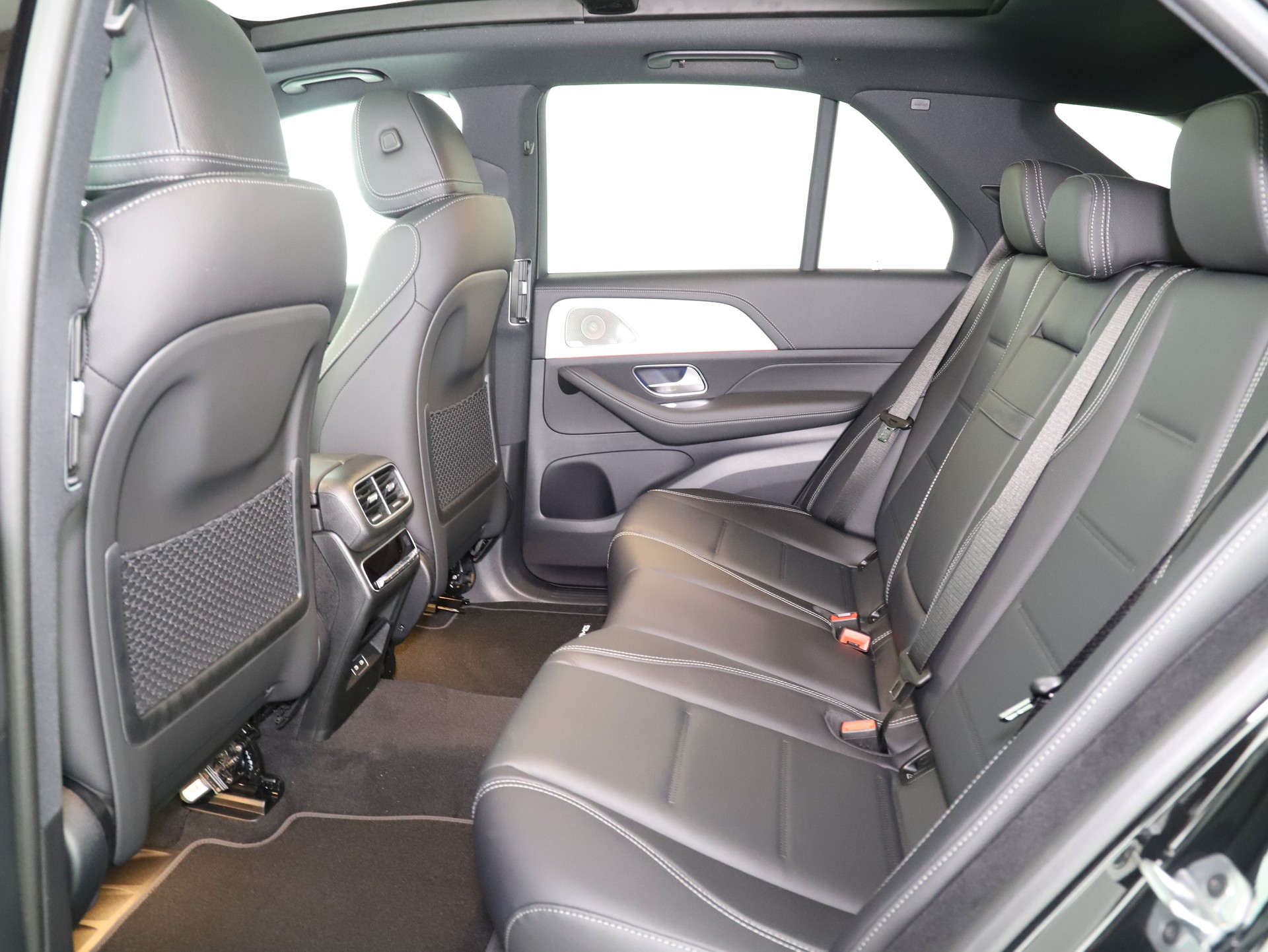 MERCEDES-BENZ GLE 300 d 4Matic-image-10