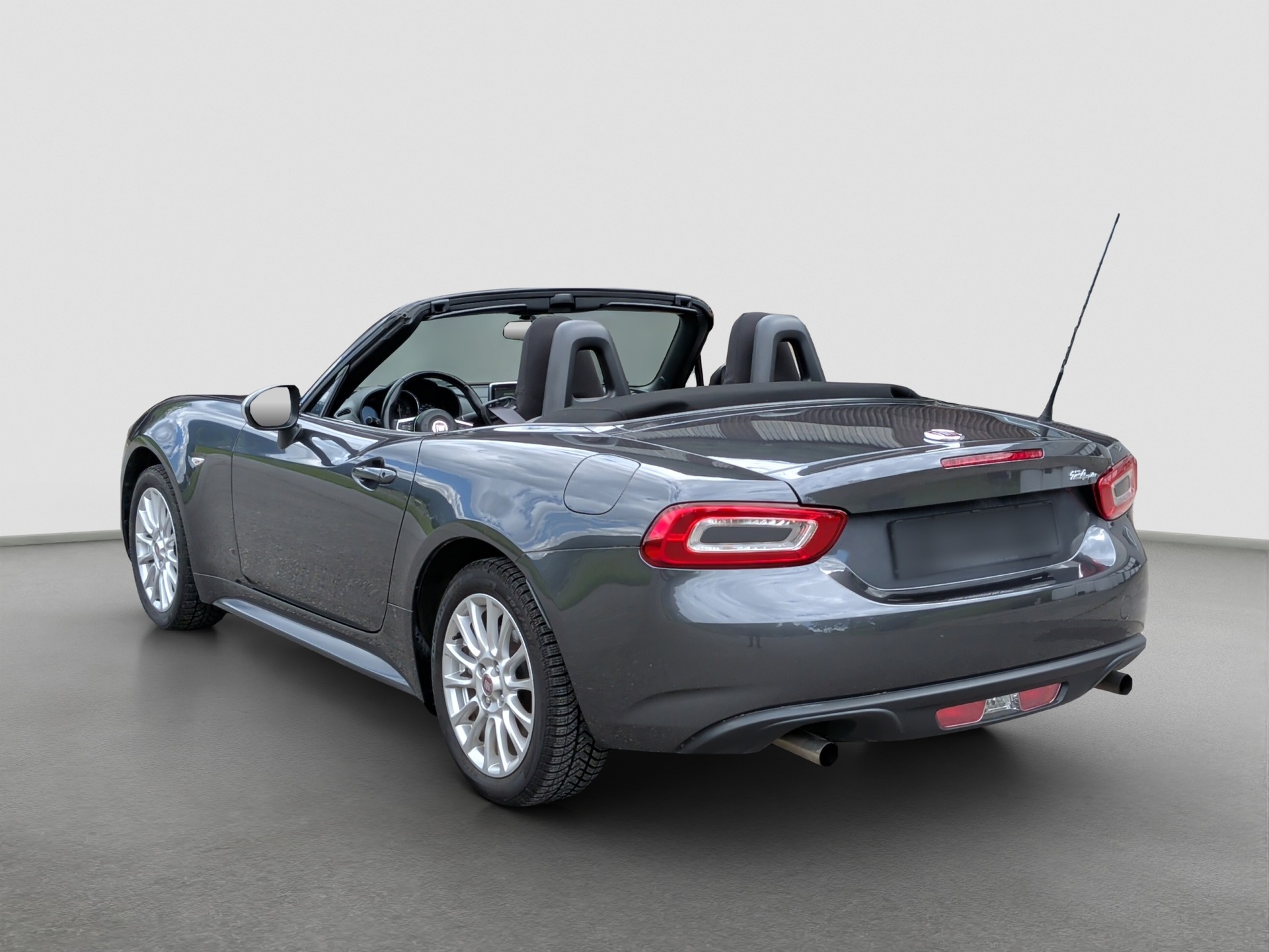 FIAT 124 Spider 1.4 TB-image-2