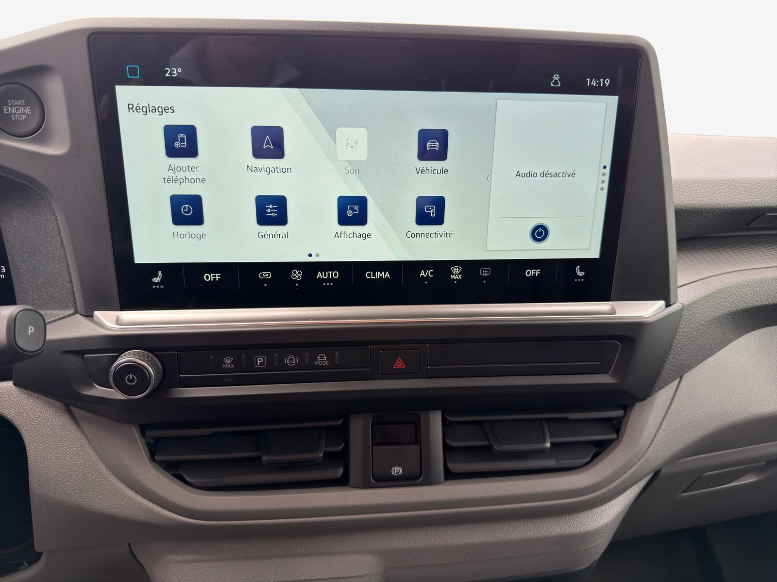 VW Transporter 2.0 TDI Automat-image-10