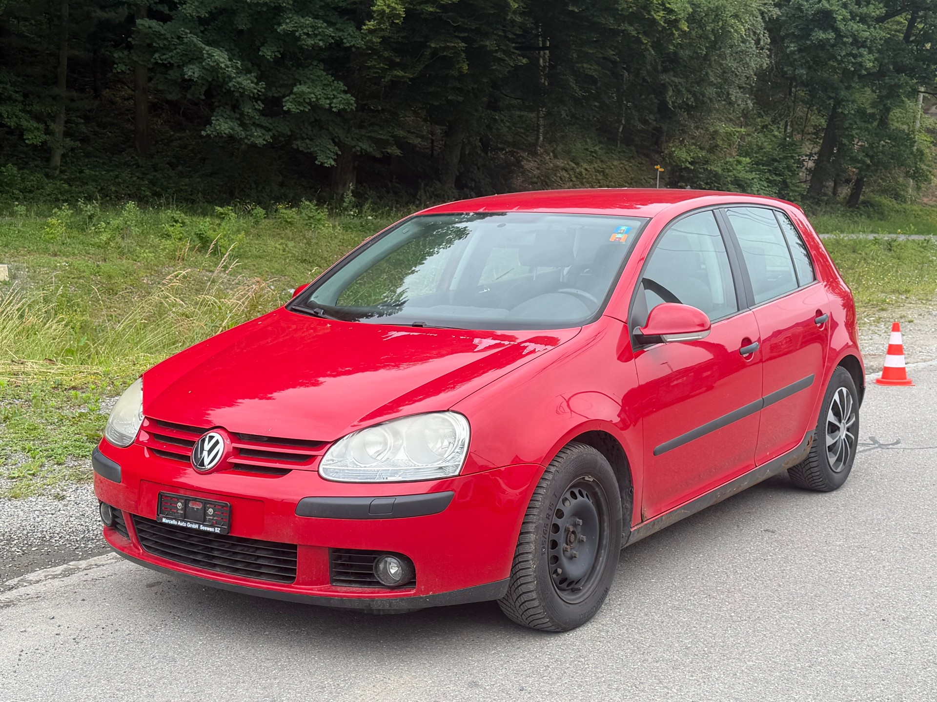 VW Golf 1.9 TDI Trend Edition 4Motion-image-0