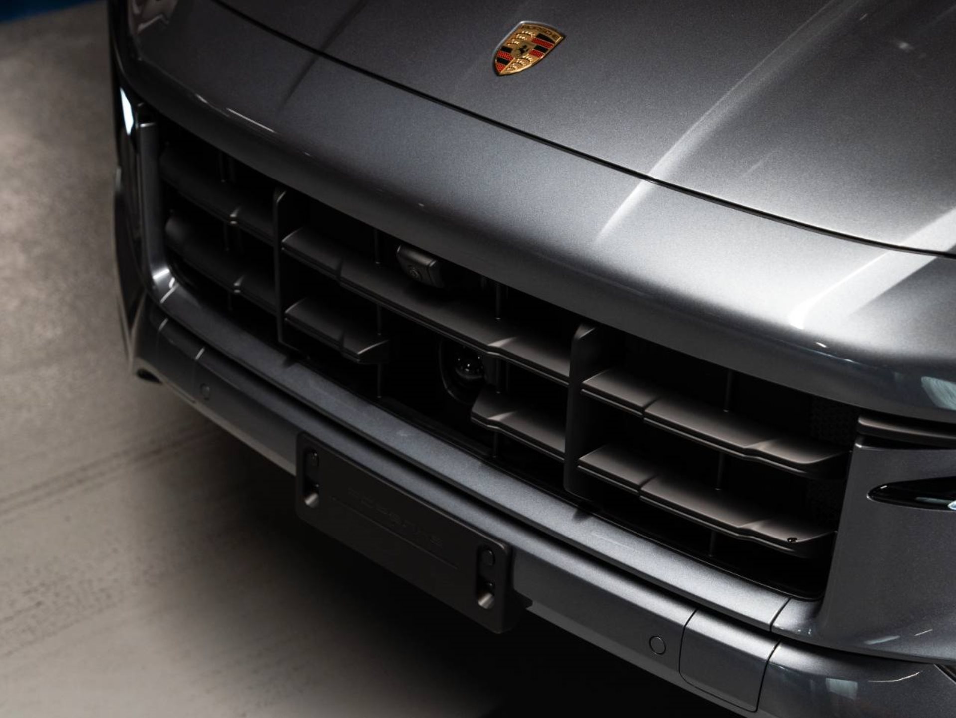PORSCHE Cayenne E-Hybrid Coupé Black Edition-image-24