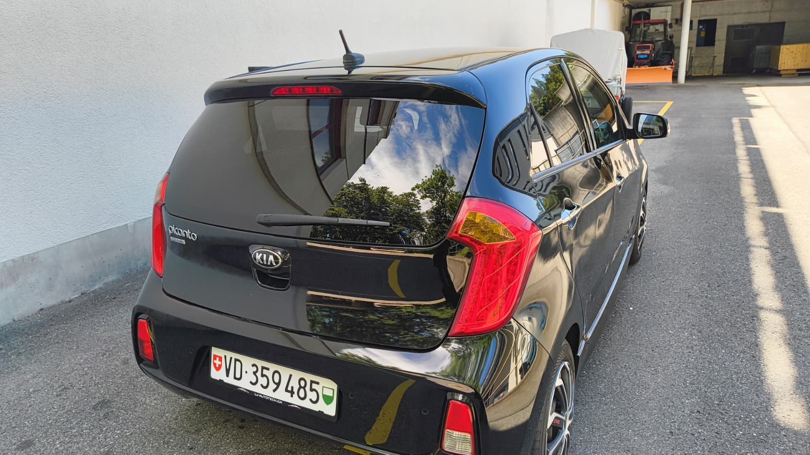 KIA 1.2 16V Style E6-image-2