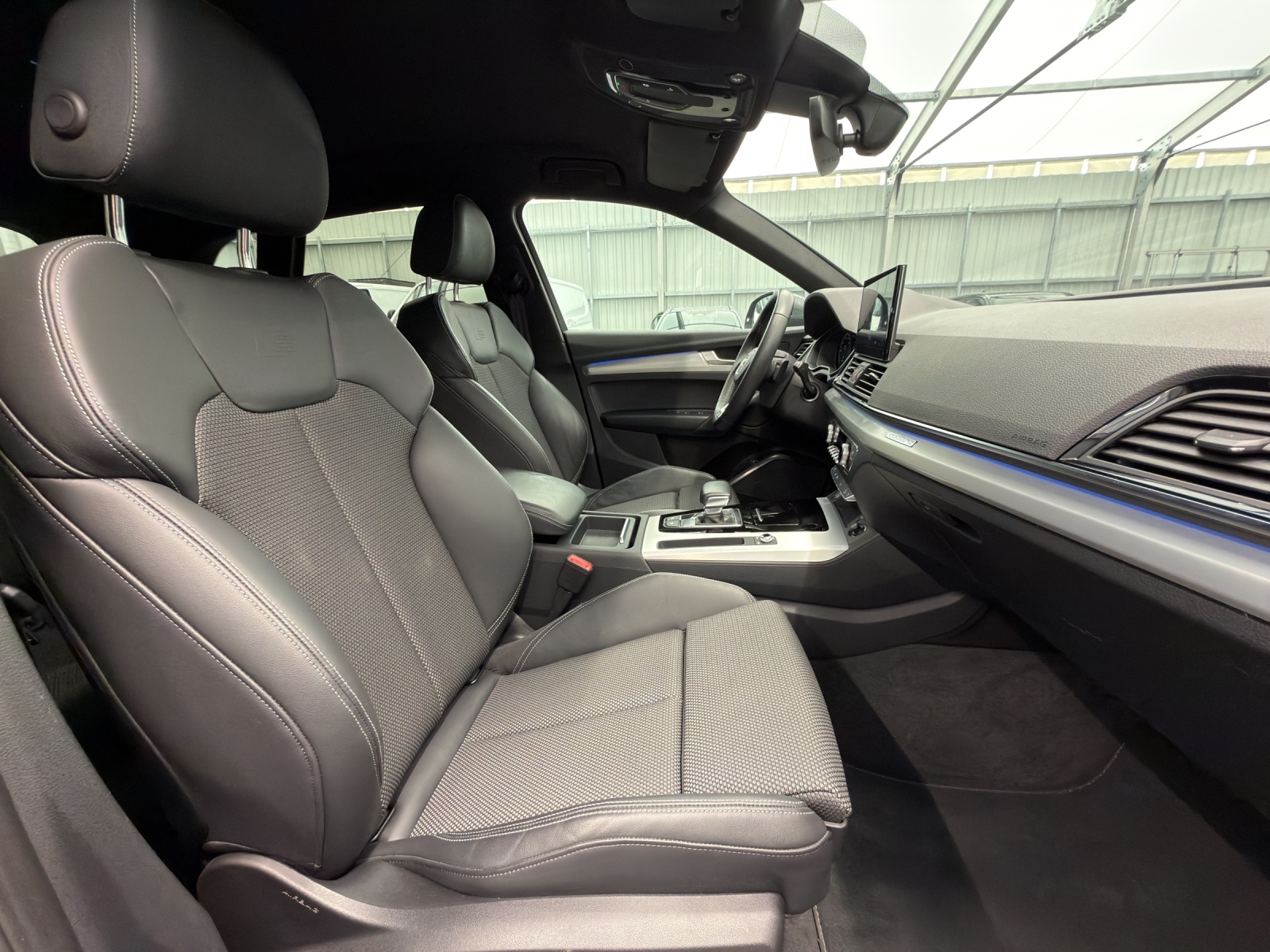 AUDI Q5 50 TFSI e PHEV S line quattro S-tronic - Luftfahrwerk - Matrix-LED - Garantie-image-8