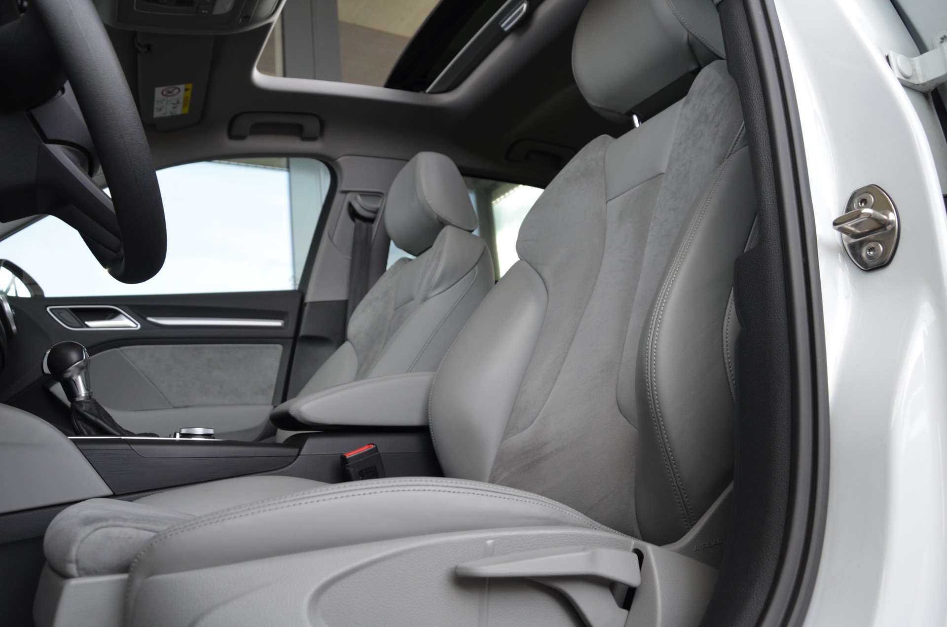 AUDI A3 Sportback 2.0 TFSI quattro S-tronic*S-Line*Frisch ab MFK,1 Jahr oder 20'000km Garantie*-image-13