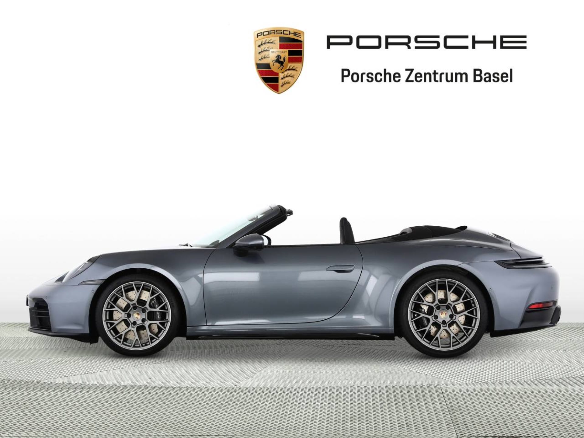 PORSCHE 911 Carrera S Cabriolet-image-1