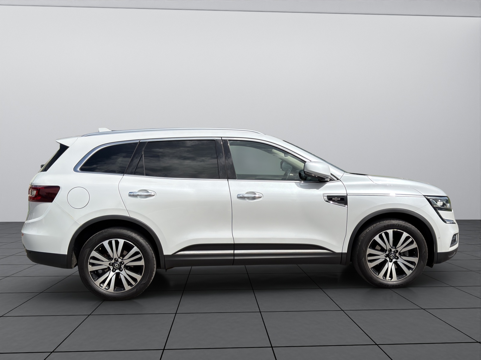 RENAULT Koleos 2.0 dCi Initiale X-Tronic 4WD-image-3