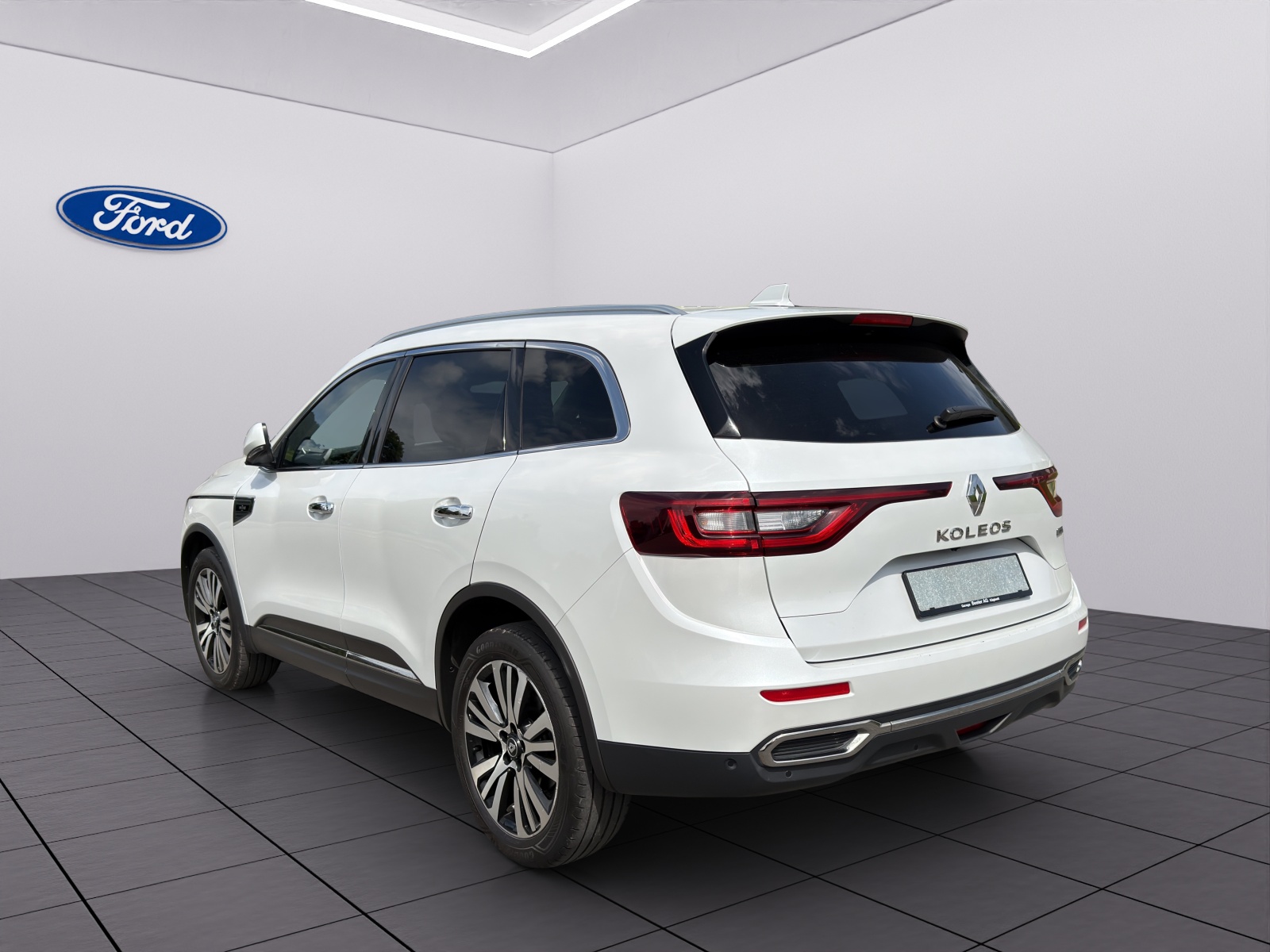 RENAULT Koleos 2.0 dCi Initiale X-Tronic 4WD-image-6
