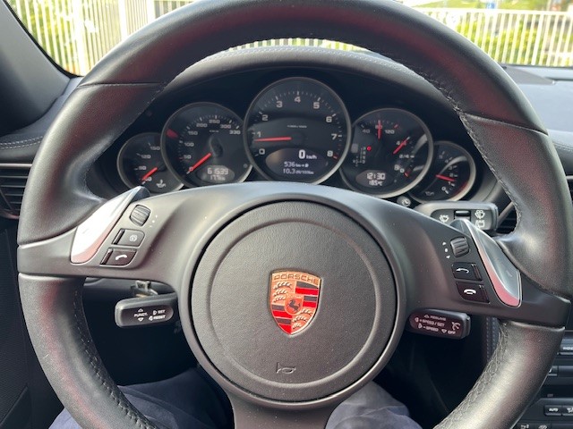 PORSCHE Targa 4 PDK-image-5