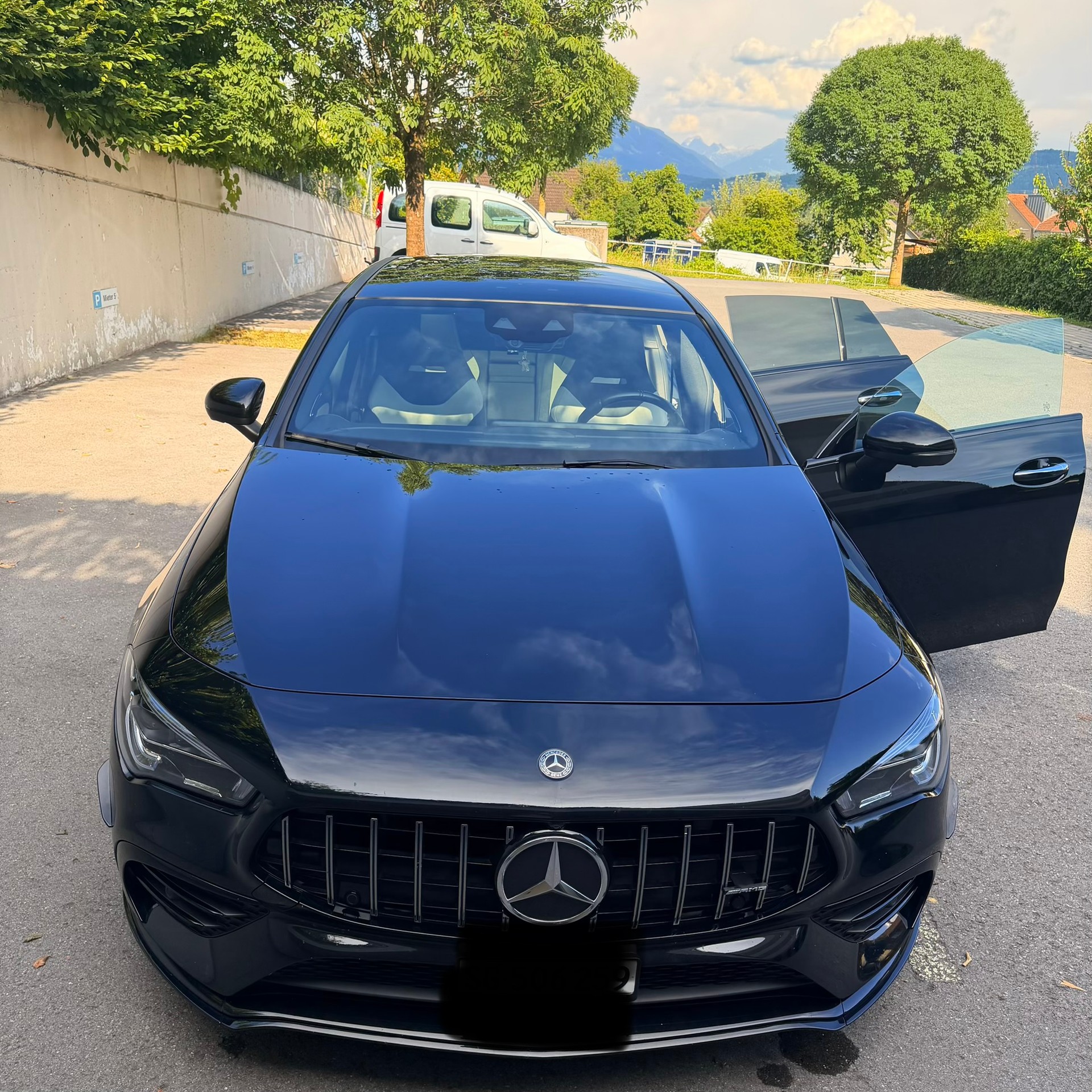 MERCEDES-BENZ CLA 35 AMG 4matic-image-1