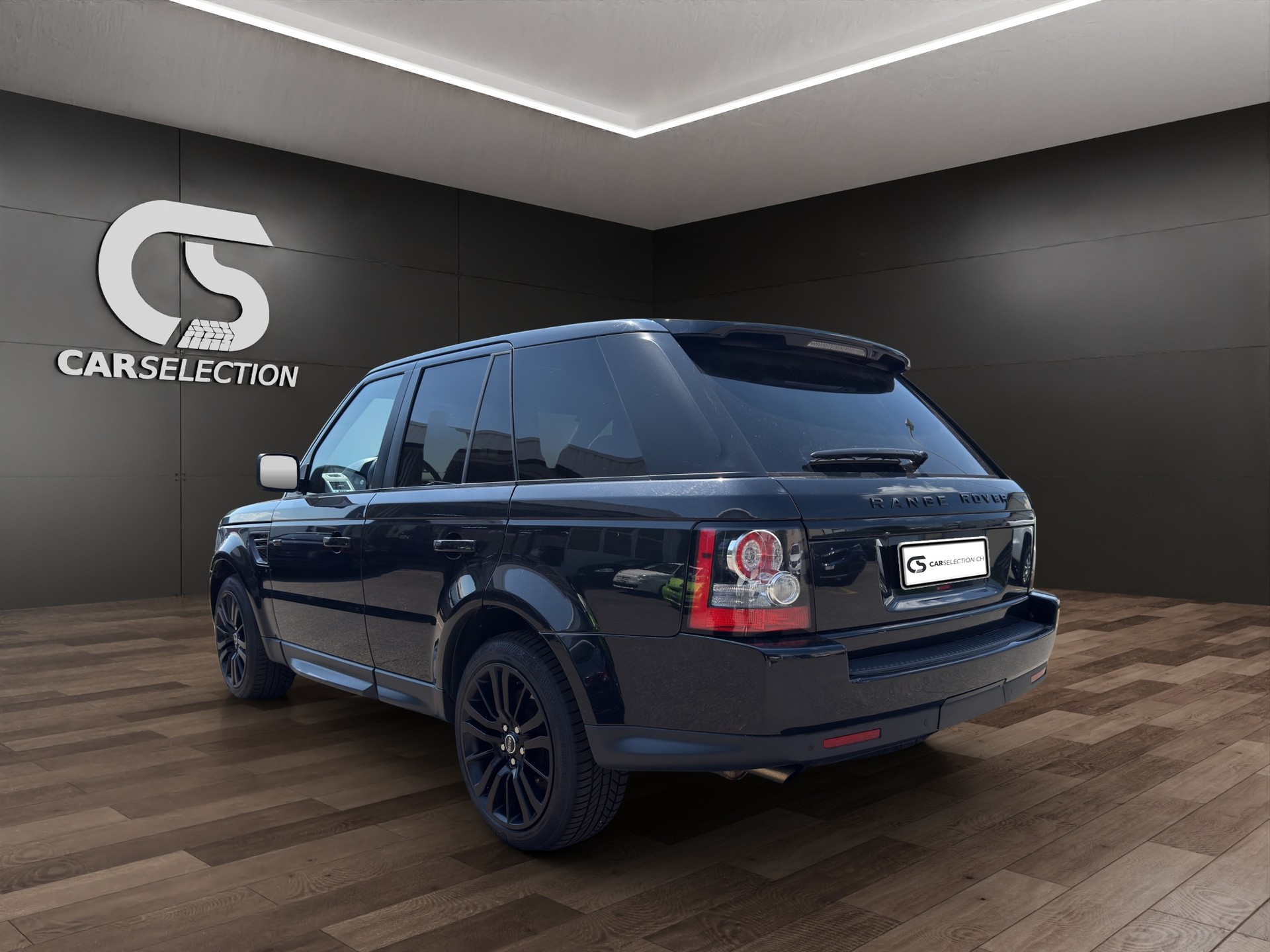 LAND ROVER Range Rover Sport 3.0 TDV6 SE Automatic-image-2