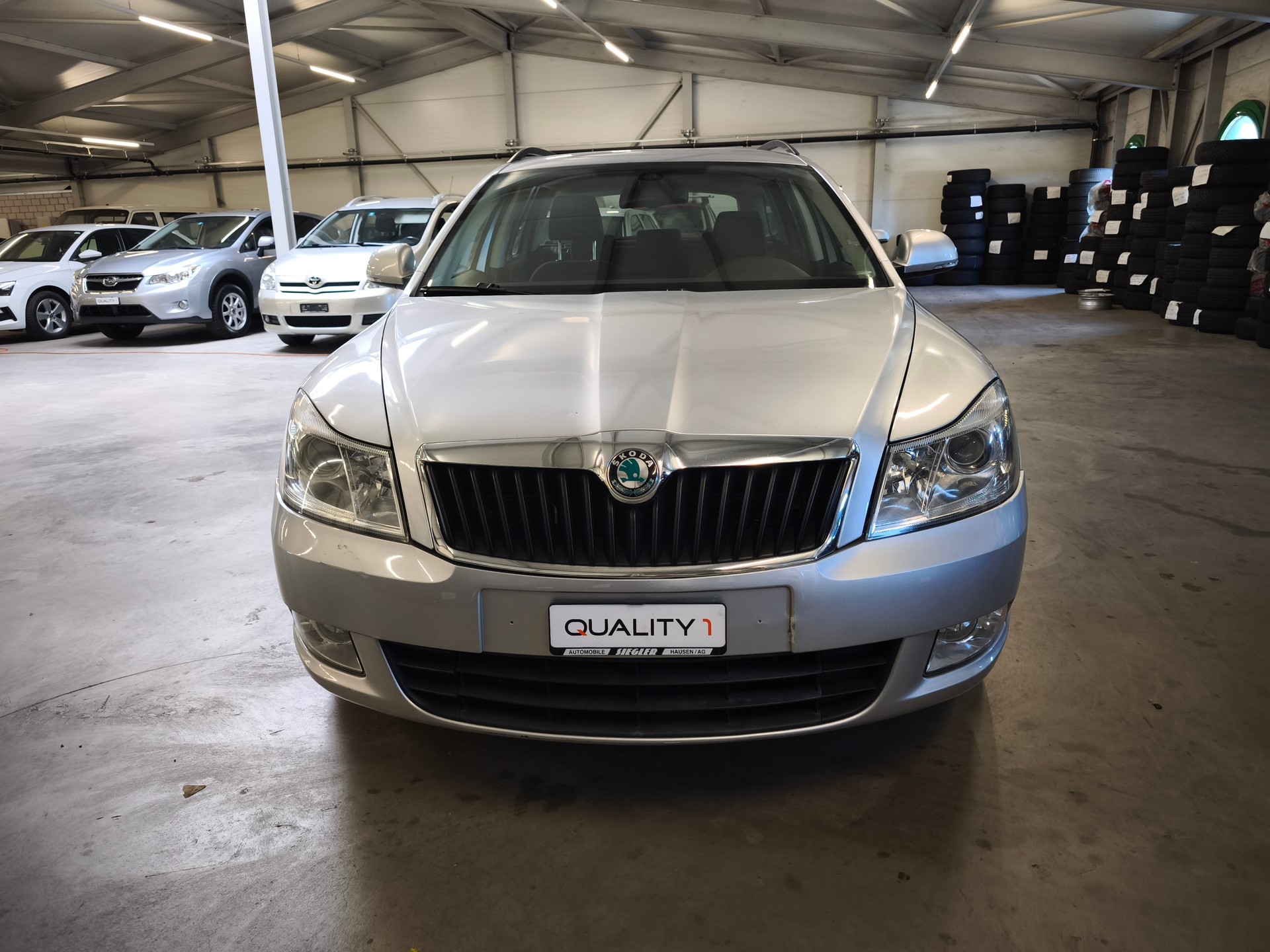 SKODA Octavia Combi 2.0 TDI Elegance 4x4 DSG-image-0