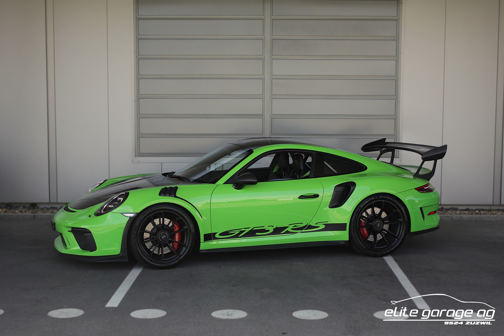 PORSCHE 911 GT3 RS PDK LIEBHABERFAHRZEUG IN LIZARD GRÜN