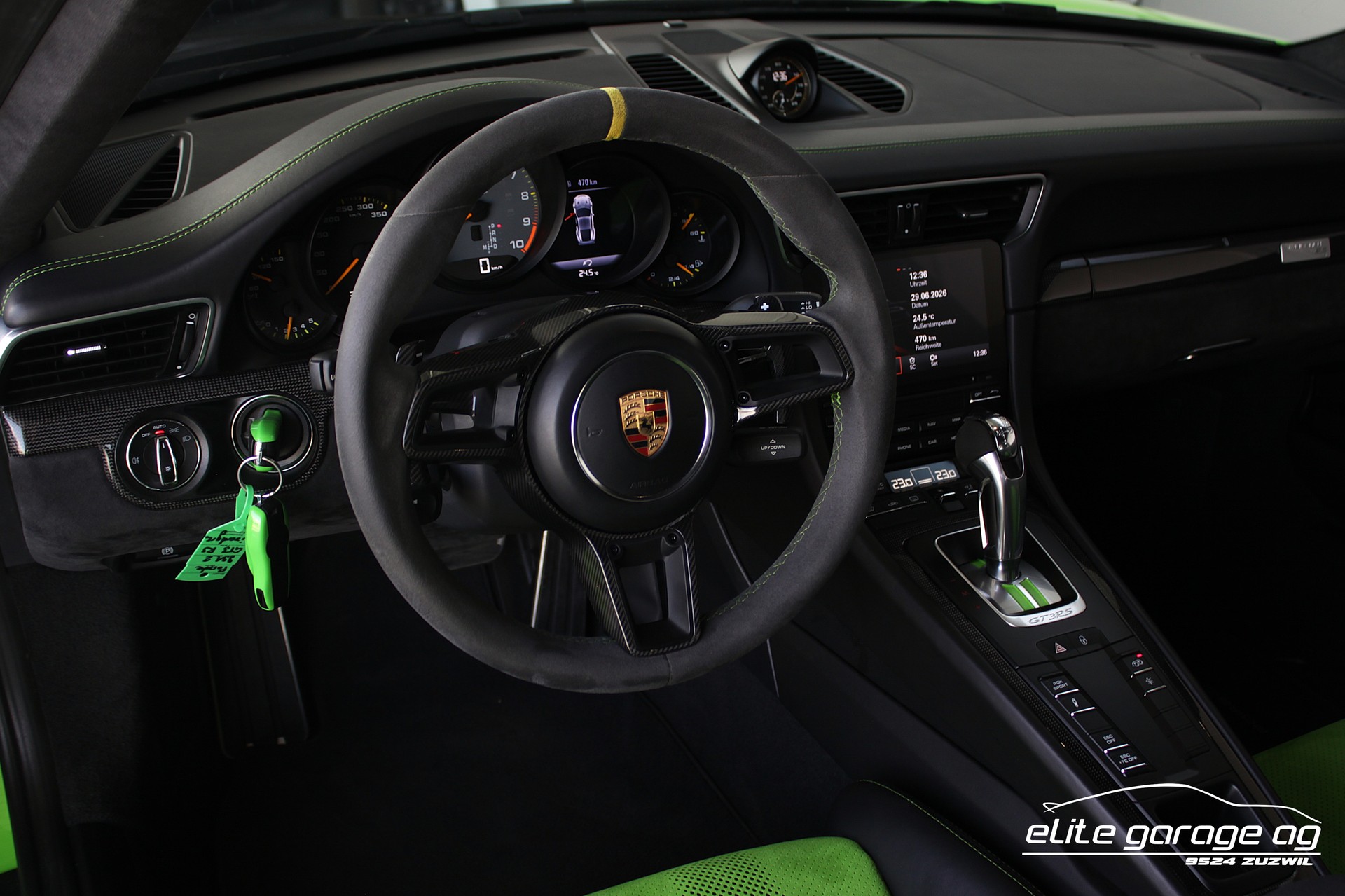 PORSCHE 911 GT3 RS PDK LIEBHABERFAHRZEUG IN LIZARD GRÜN-image-13