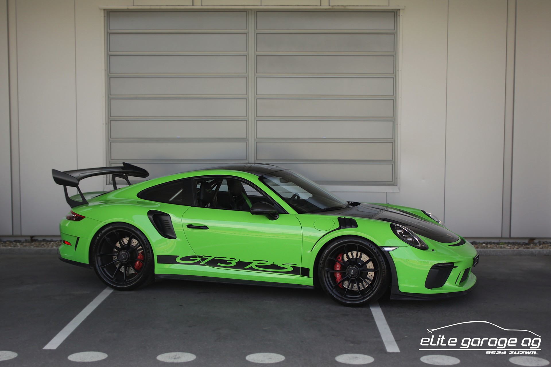 PORSCHE 911 GT3 RS PDK LIEBHABERFAHRZEUG IN LIZARD GRÜN-image-6