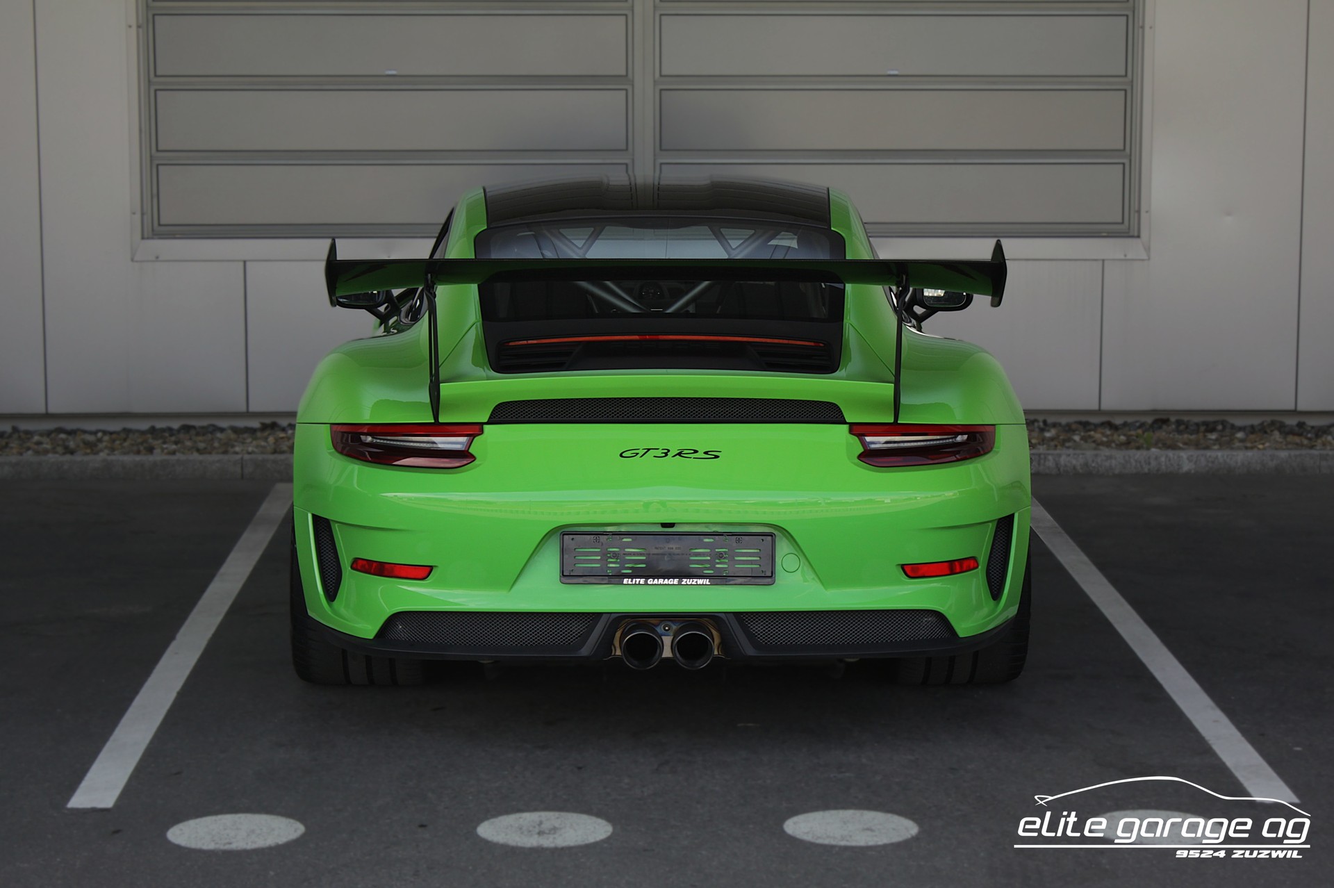 PORSCHE 911 GT3 RS PDK LIEBHABERFAHRZEUG IN LIZARD GRÜN-image-3