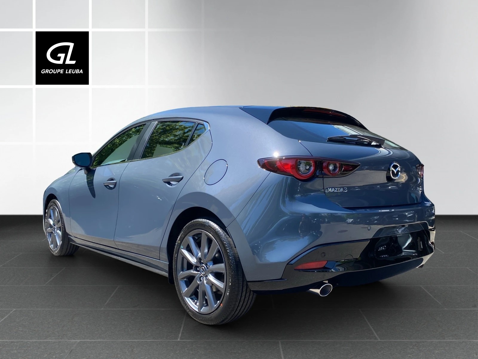 MAZDA 3 Hatchback SKYACTIV-G M Hybrid 140 Centre Line Automat-image-4