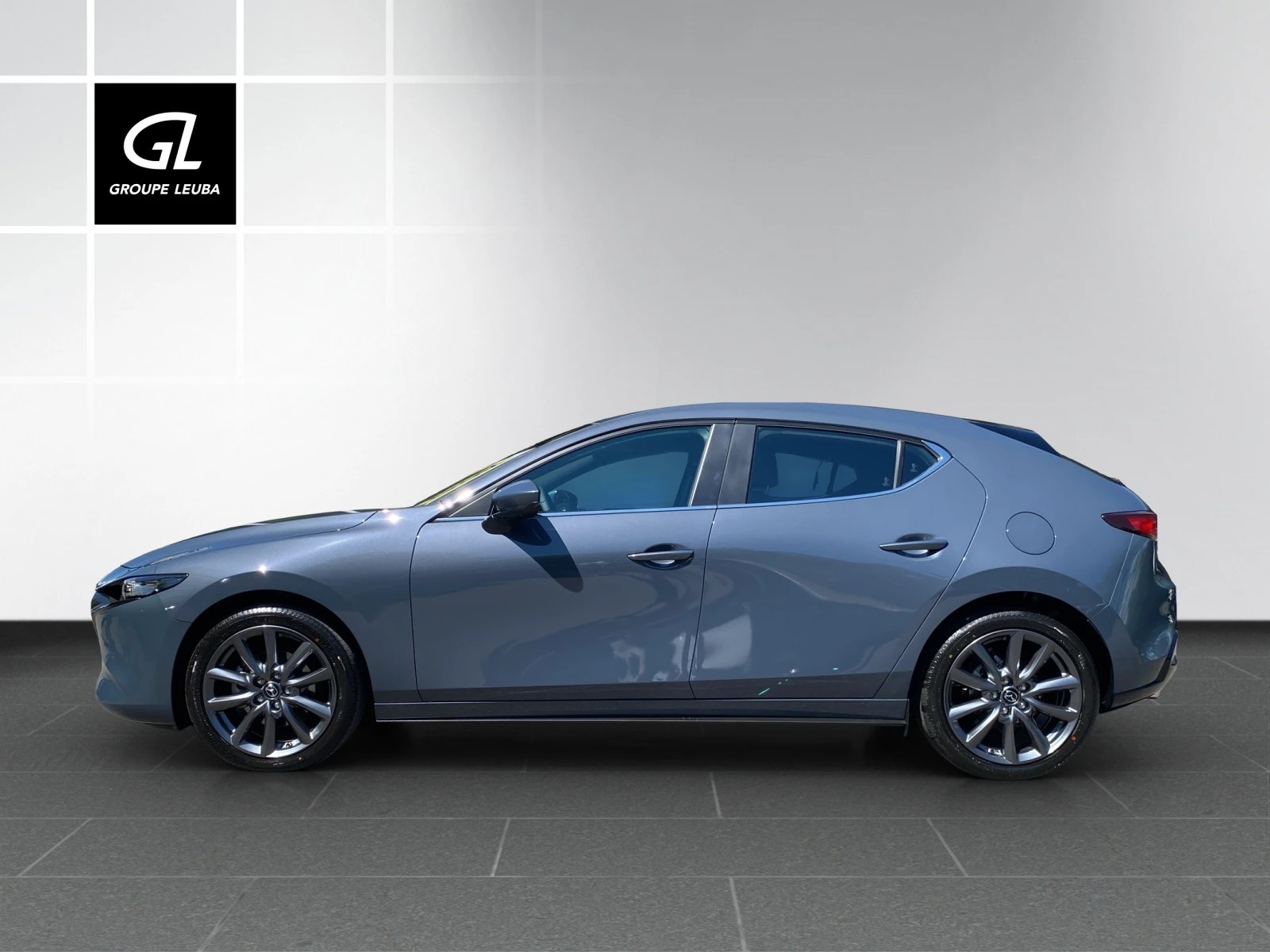 MAZDA 3 Hatchback SKYACTIV-G M Hybrid 140 Centre Line Automat-showroom-element-2