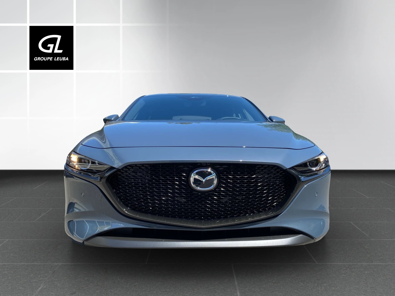 MAZDA 3 Hatchback SKYACTIV-G M Hybrid 140 Centre Line Automat-showroom-element-1