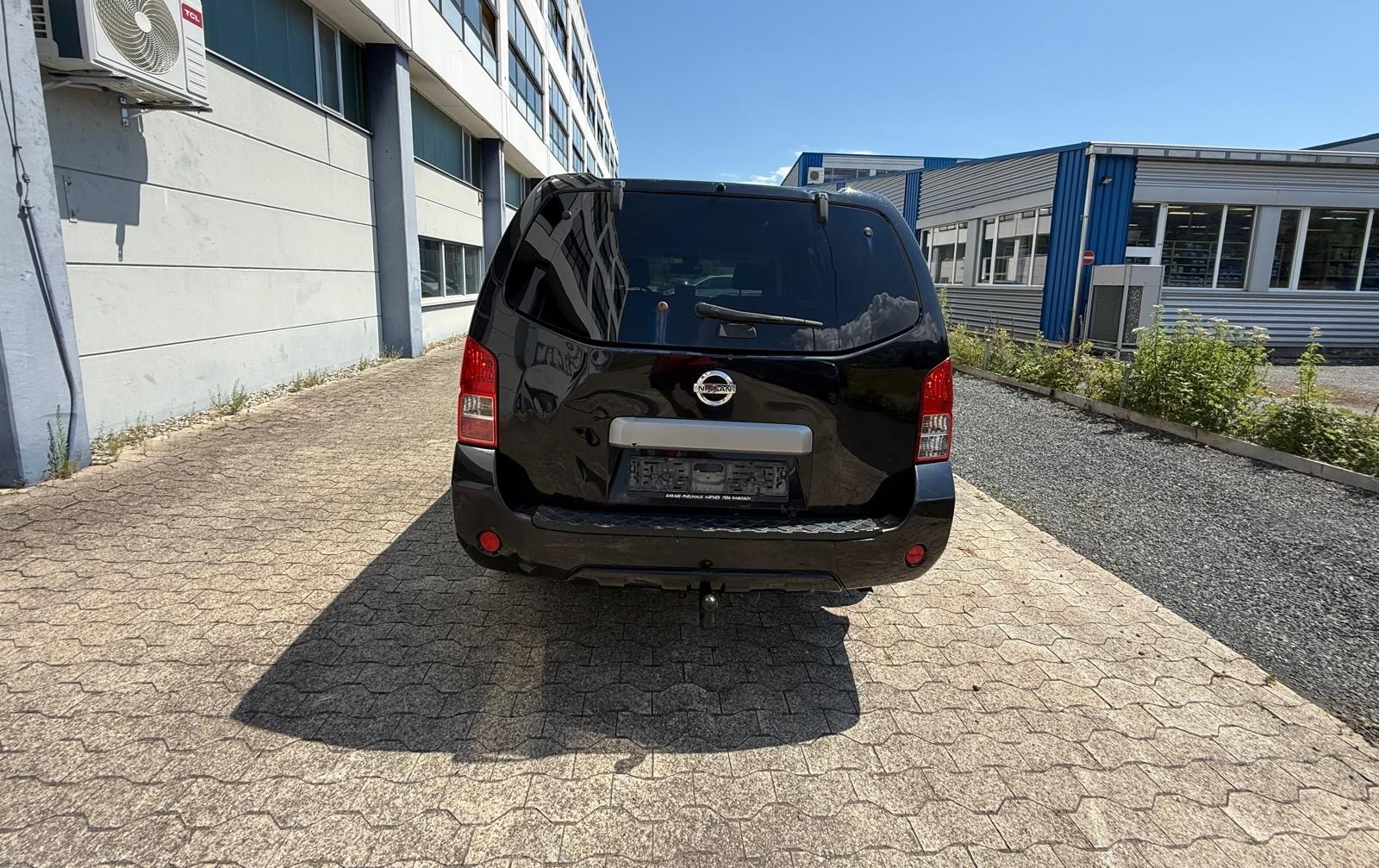 NISSAN Pathfinder 2.5 dCi Platinum Automatic-image-6