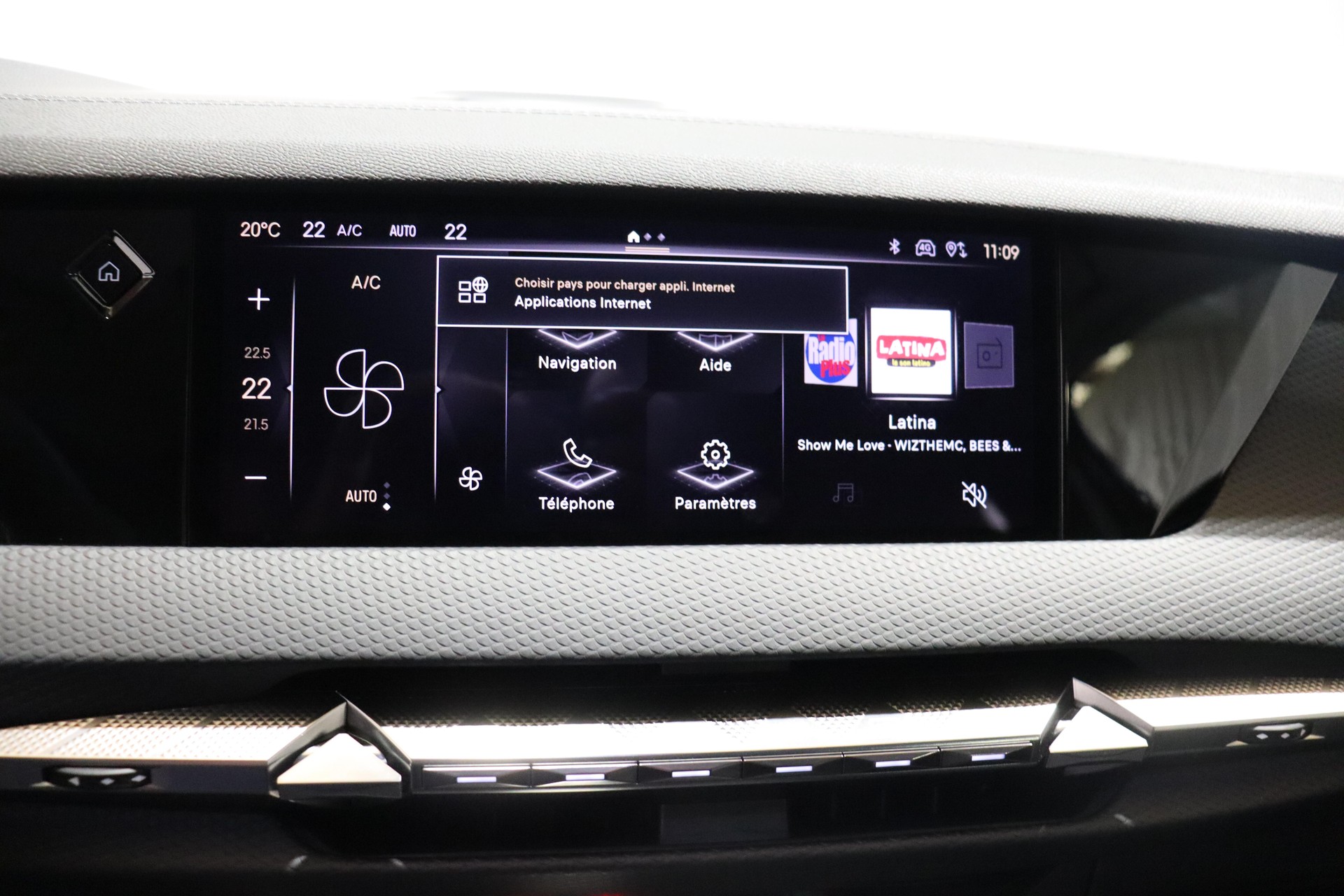 DS AUTOMOBILES 4 1.6 E-Tense Rivoli-image-11