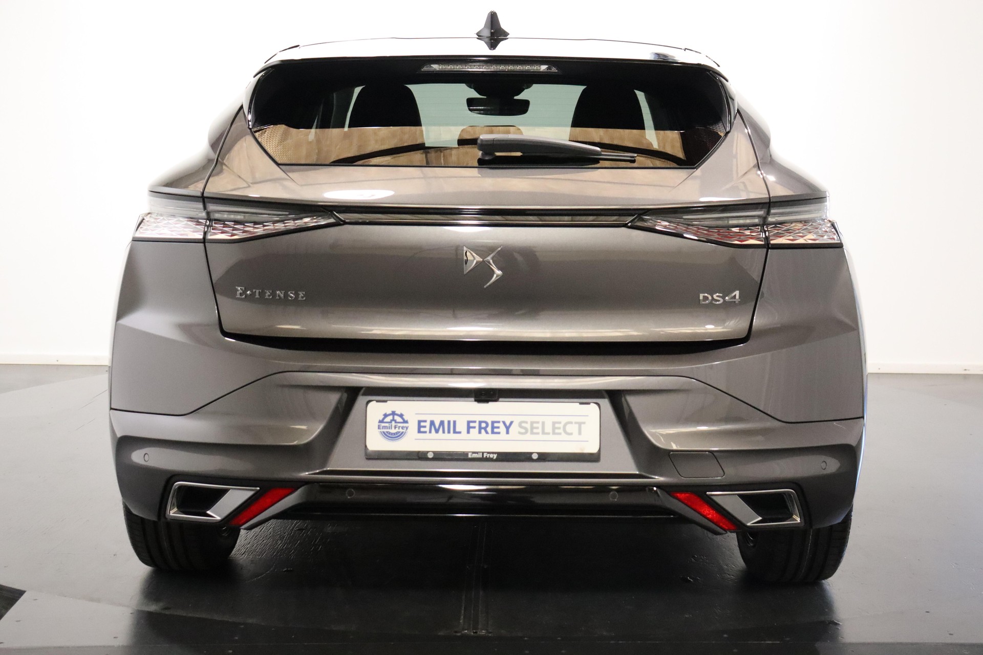 DS AUTOMOBILES 4 1.6 E-Tense Rivoli-image-3