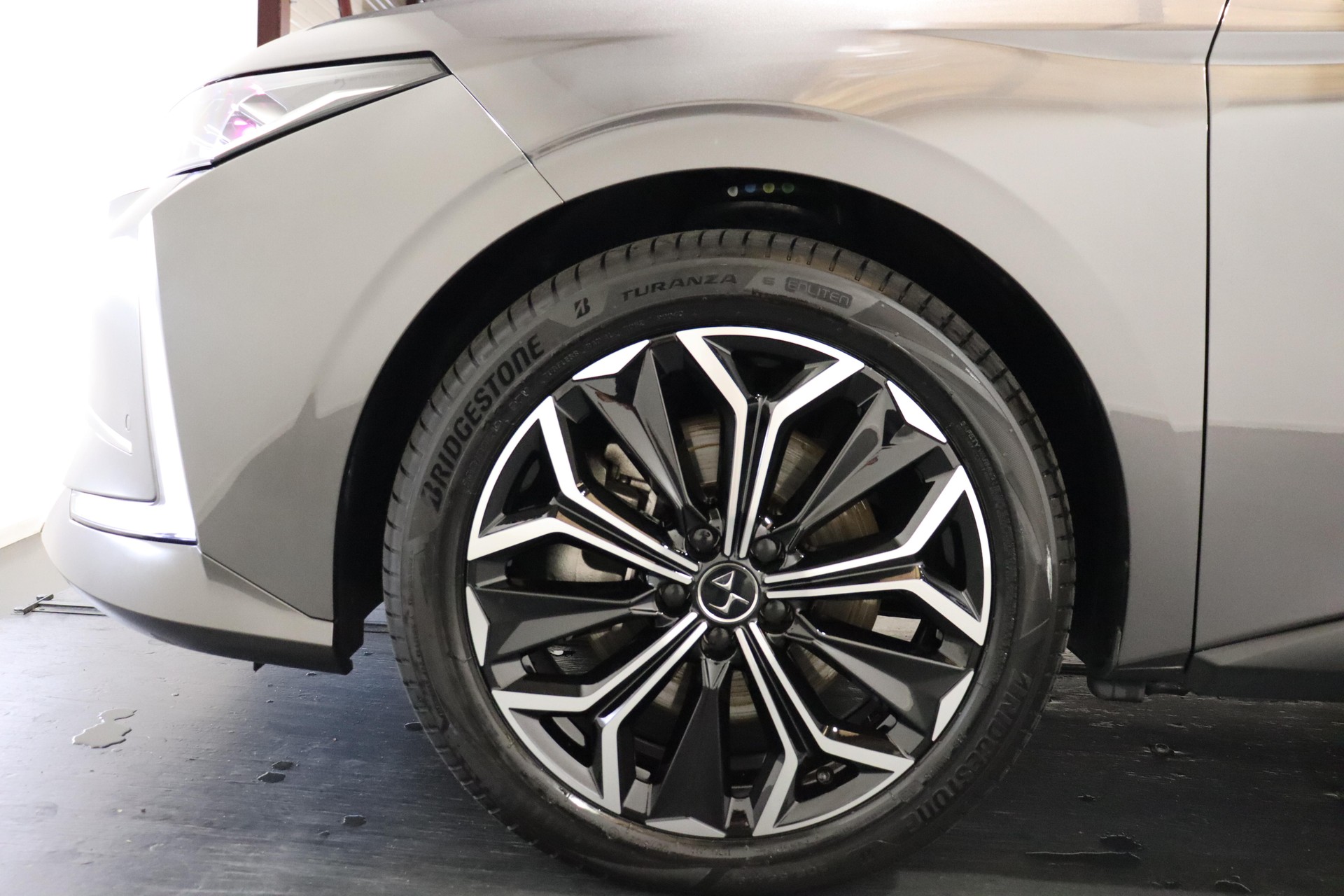 DS AUTOMOBILES 4 1.6 E-Tense Rivoli-image-15