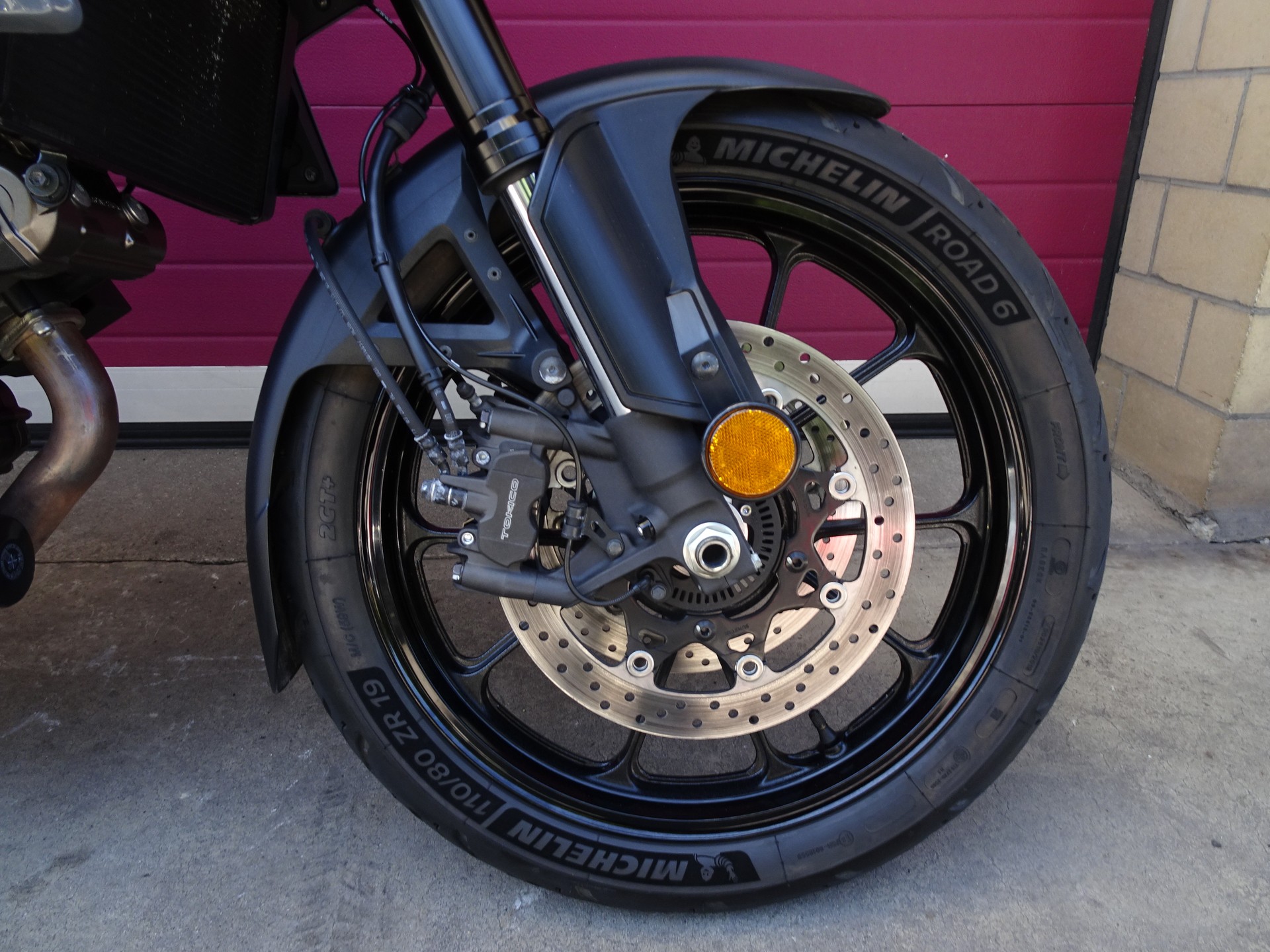 SUZUKI DL 1050 ABS-showroom-element-1