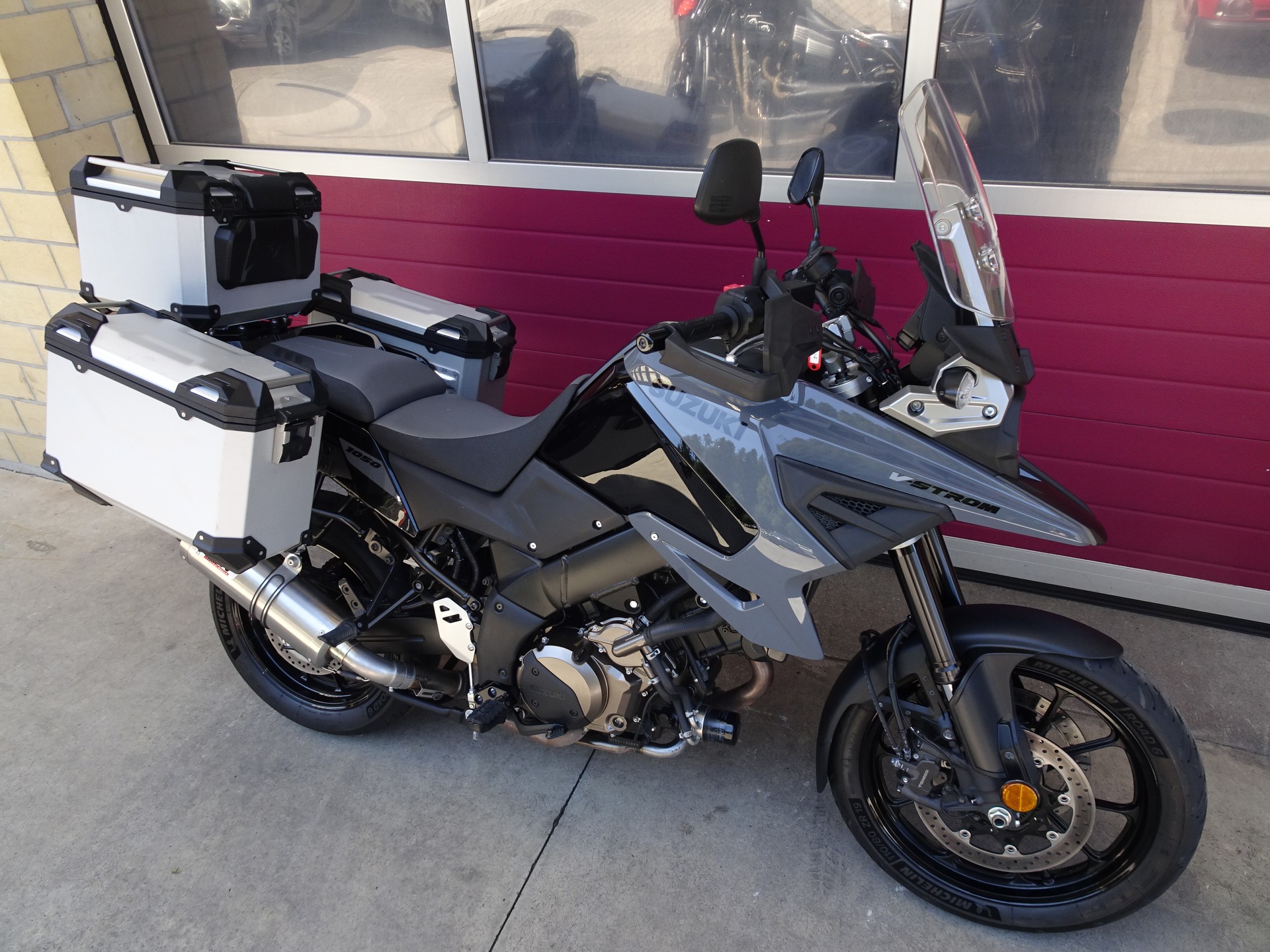 SUZUKI DL 1050 ABS-image-15