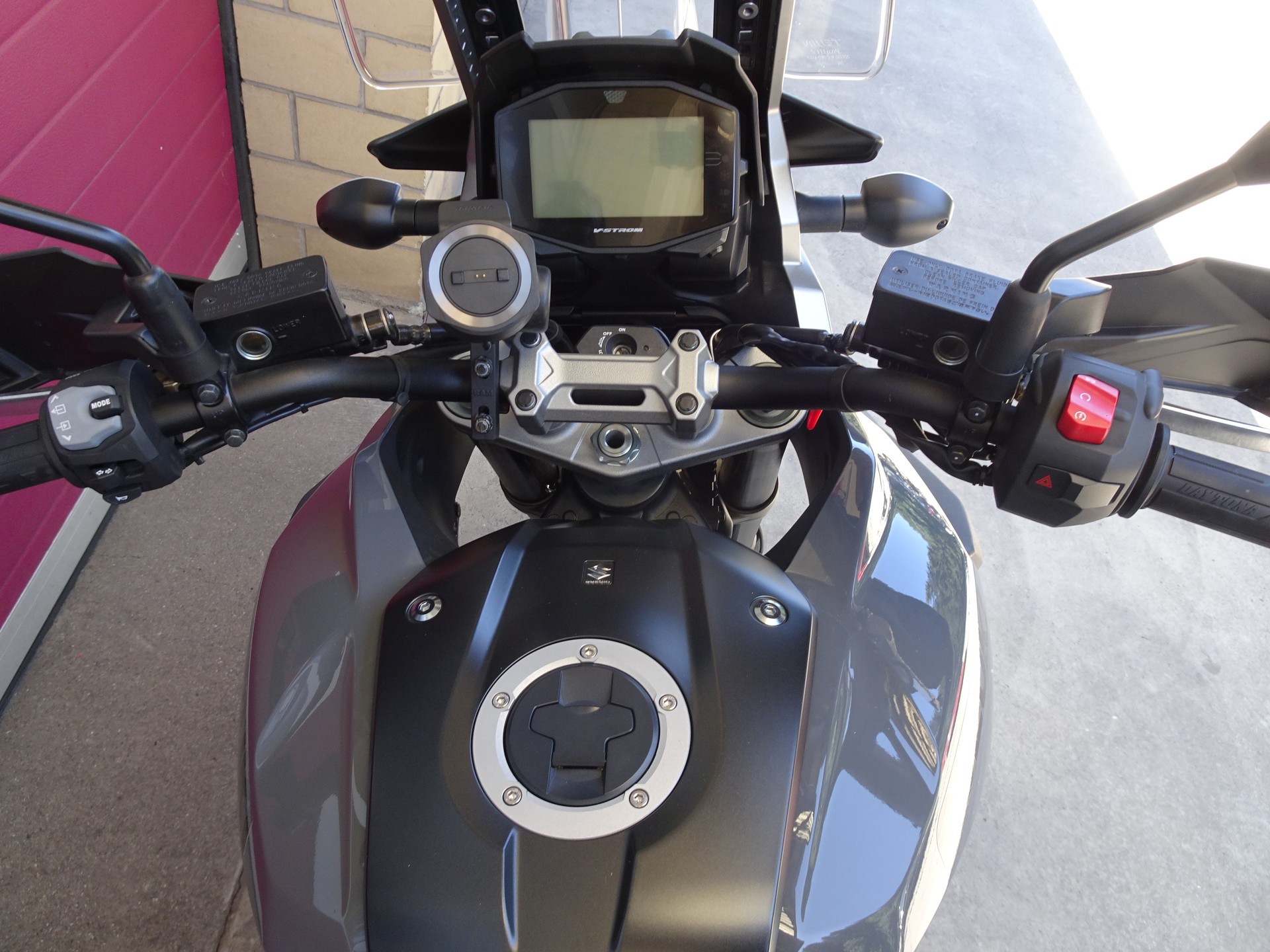 SUZUKI DL 1050 ABS-image-5