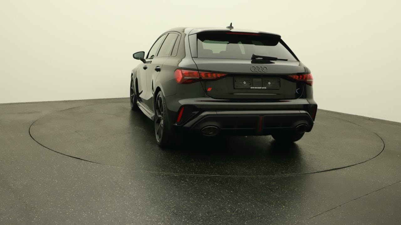 AUDI RS3 Sportback 2.5 TSI quattro S-tronic-image-3