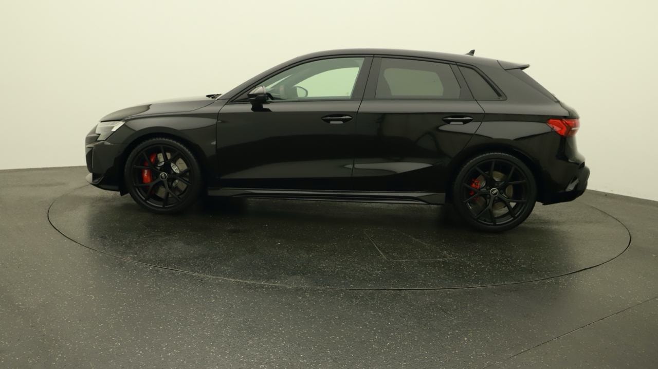AUDI RS3 Sportback 2.5 TSI quattro S-tronic-image-1