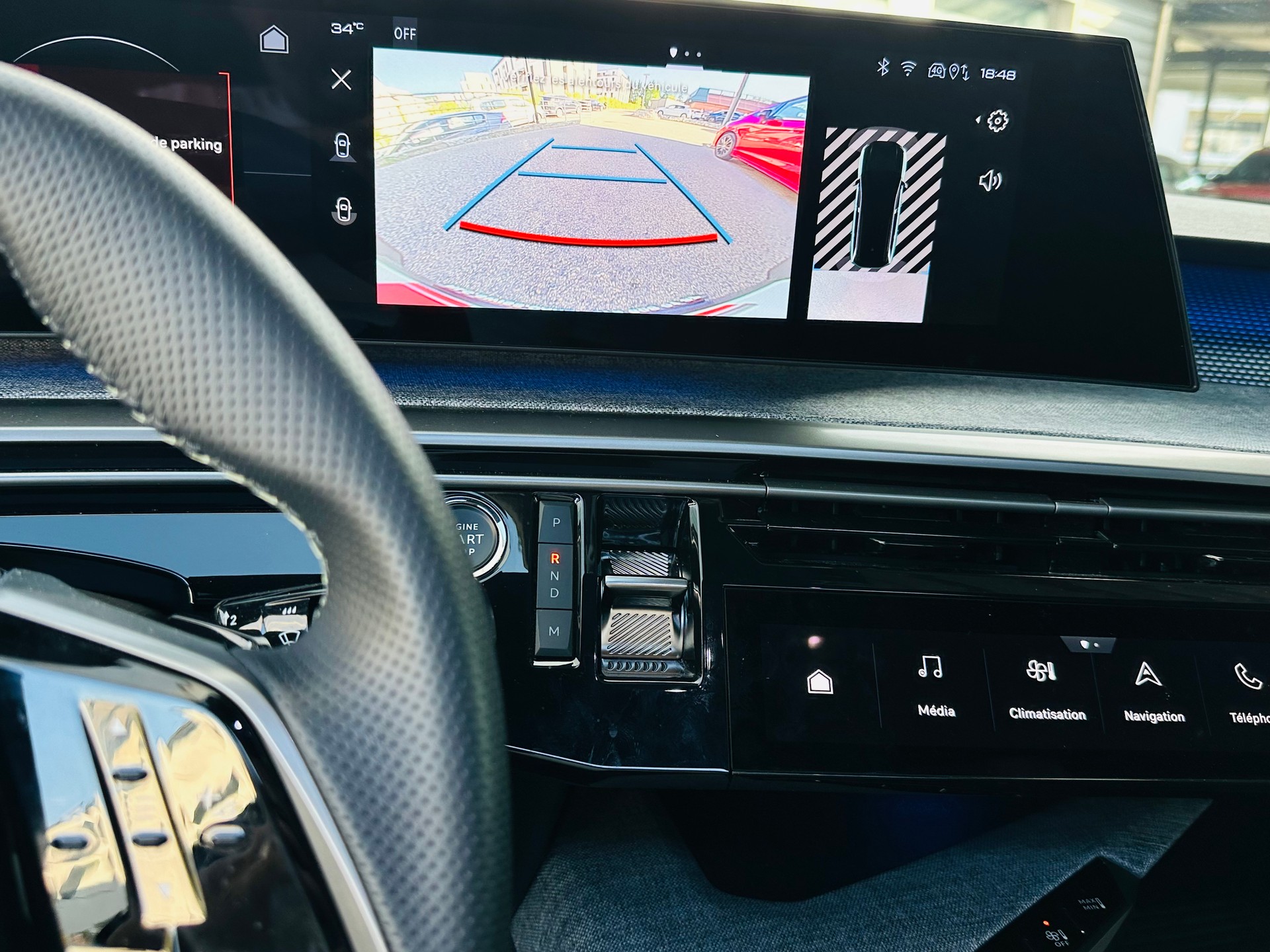 PEUGEOT 5008 195 Plug-in Hybrid e-DCS7 GT-image-17